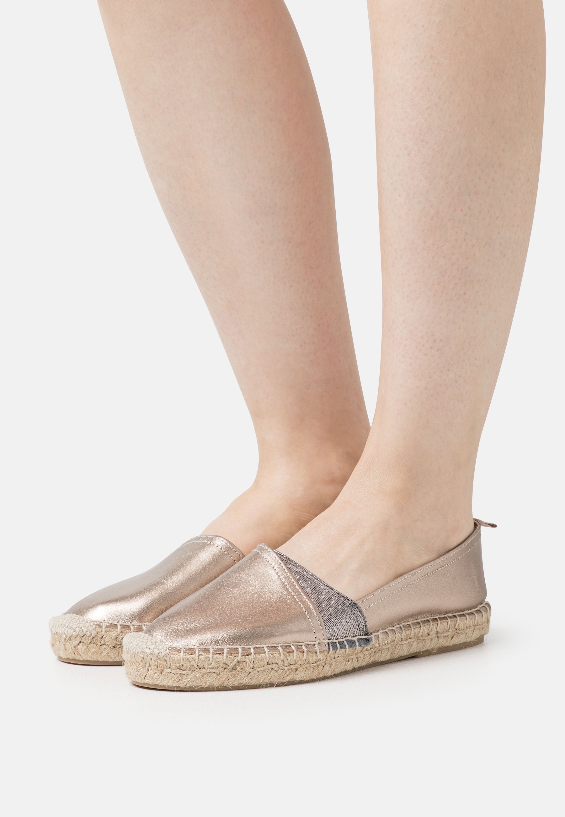 LEATHER- Slip-ons