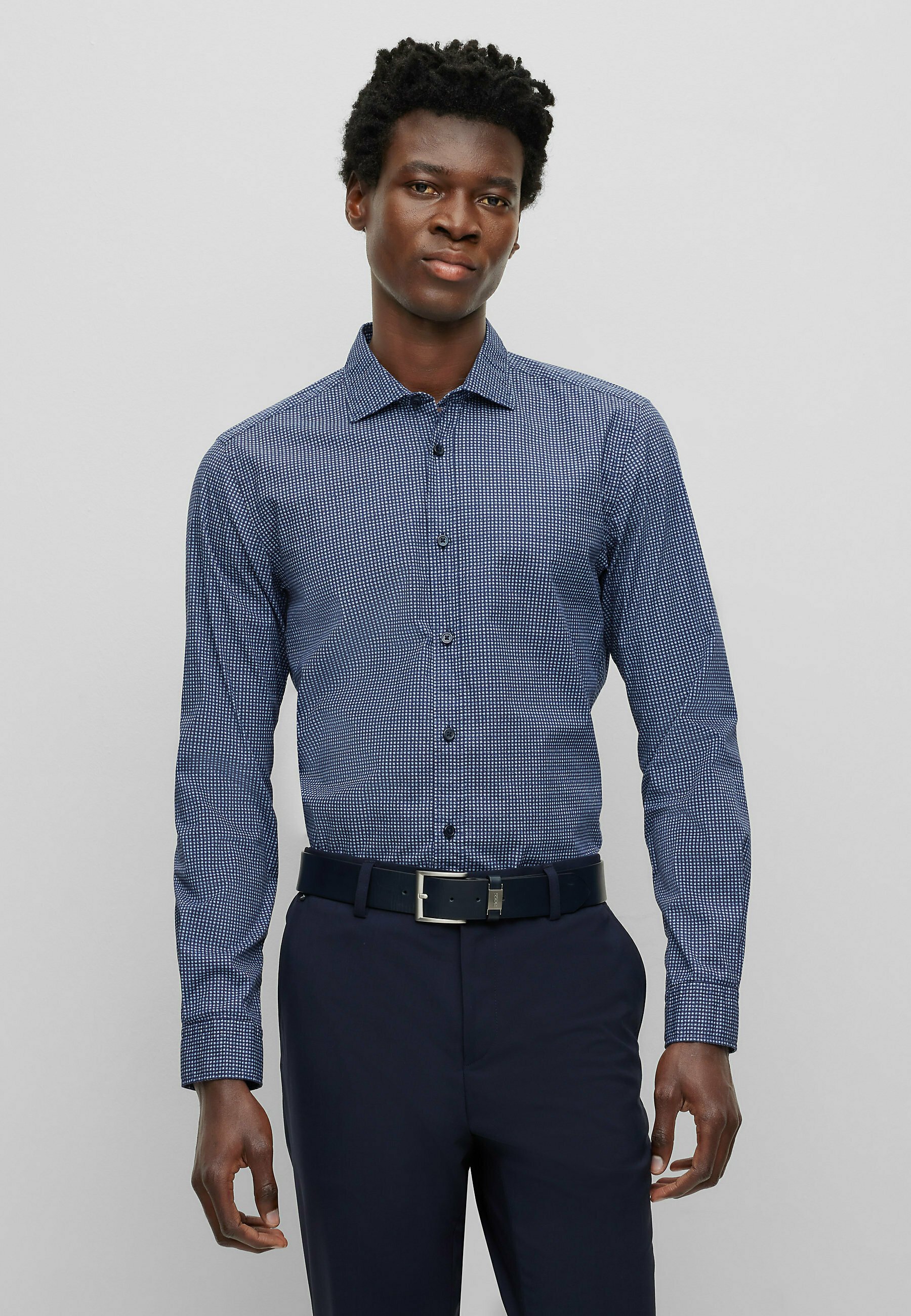 S-ROAN-SPREAD-C - Shirt