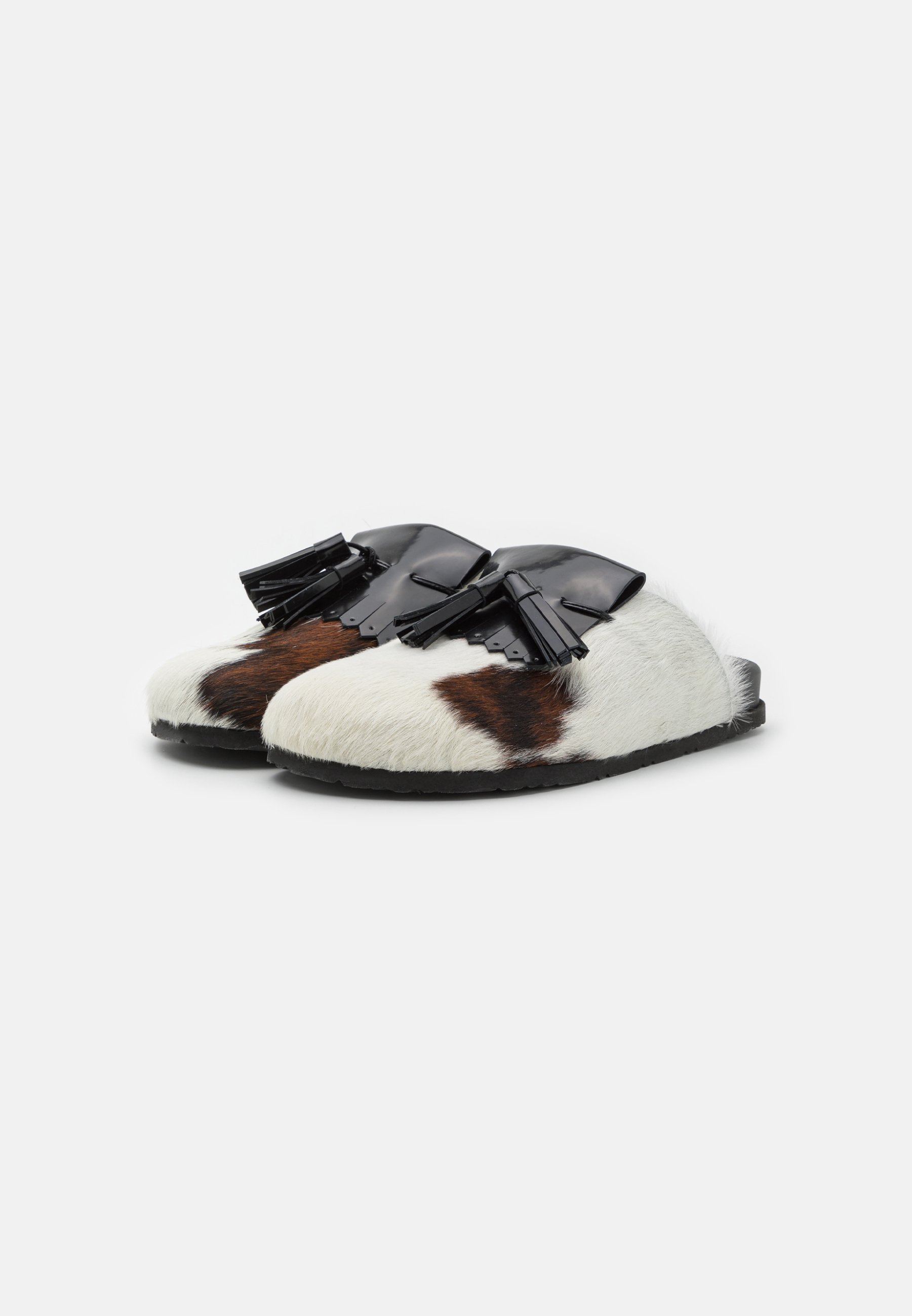 SLIPPERS - Mules