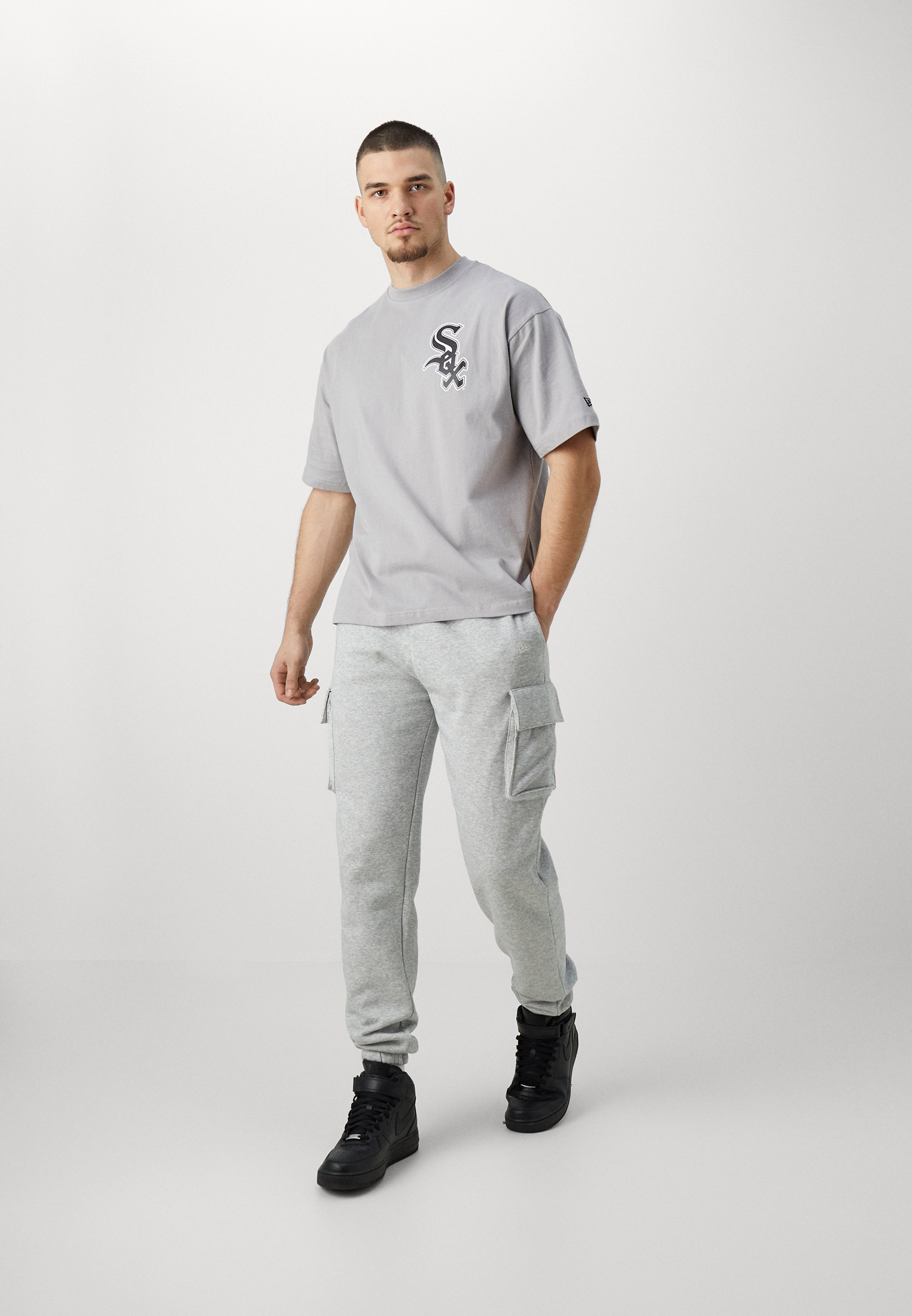CHICAGO WHITE SOX OVERSIZED- Club wear