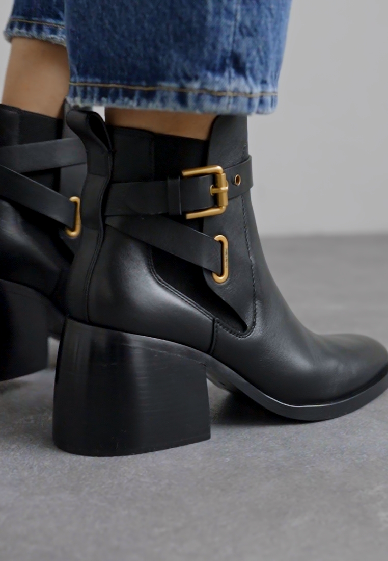 AVERI - Ankle boots