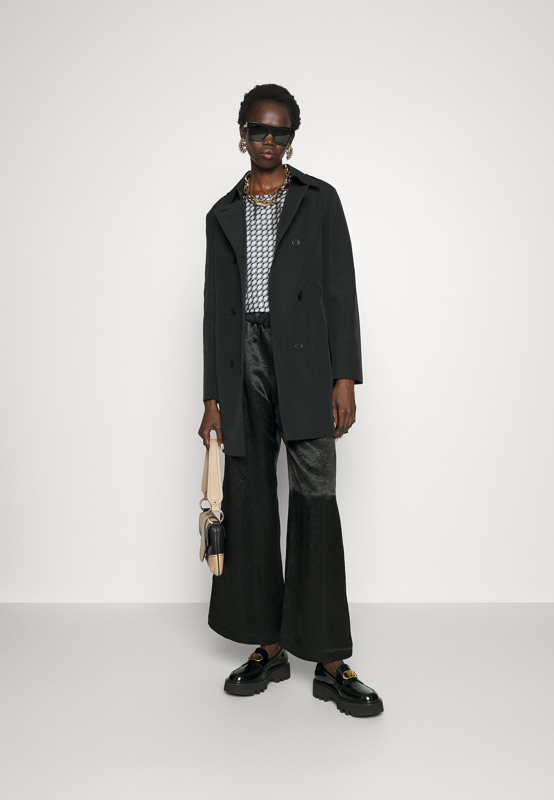 MILO - Trenchcoat