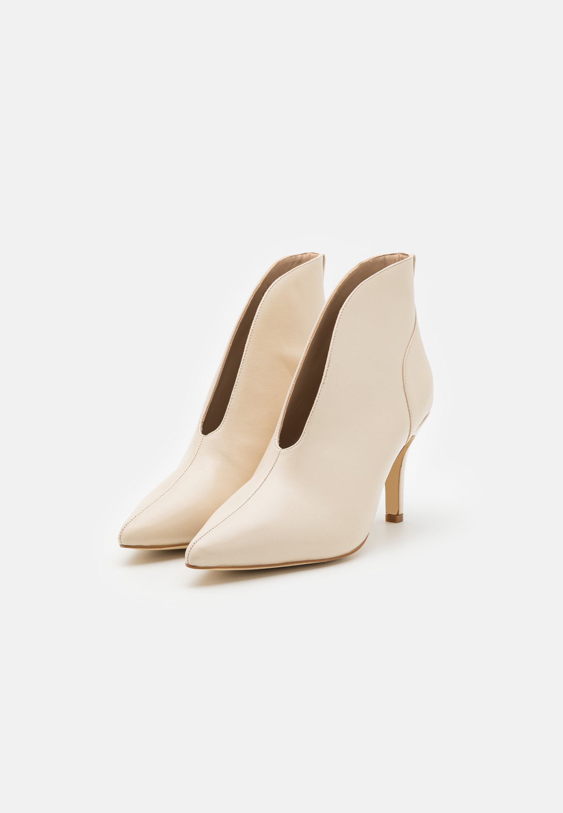 LEATHER- Ankle boots