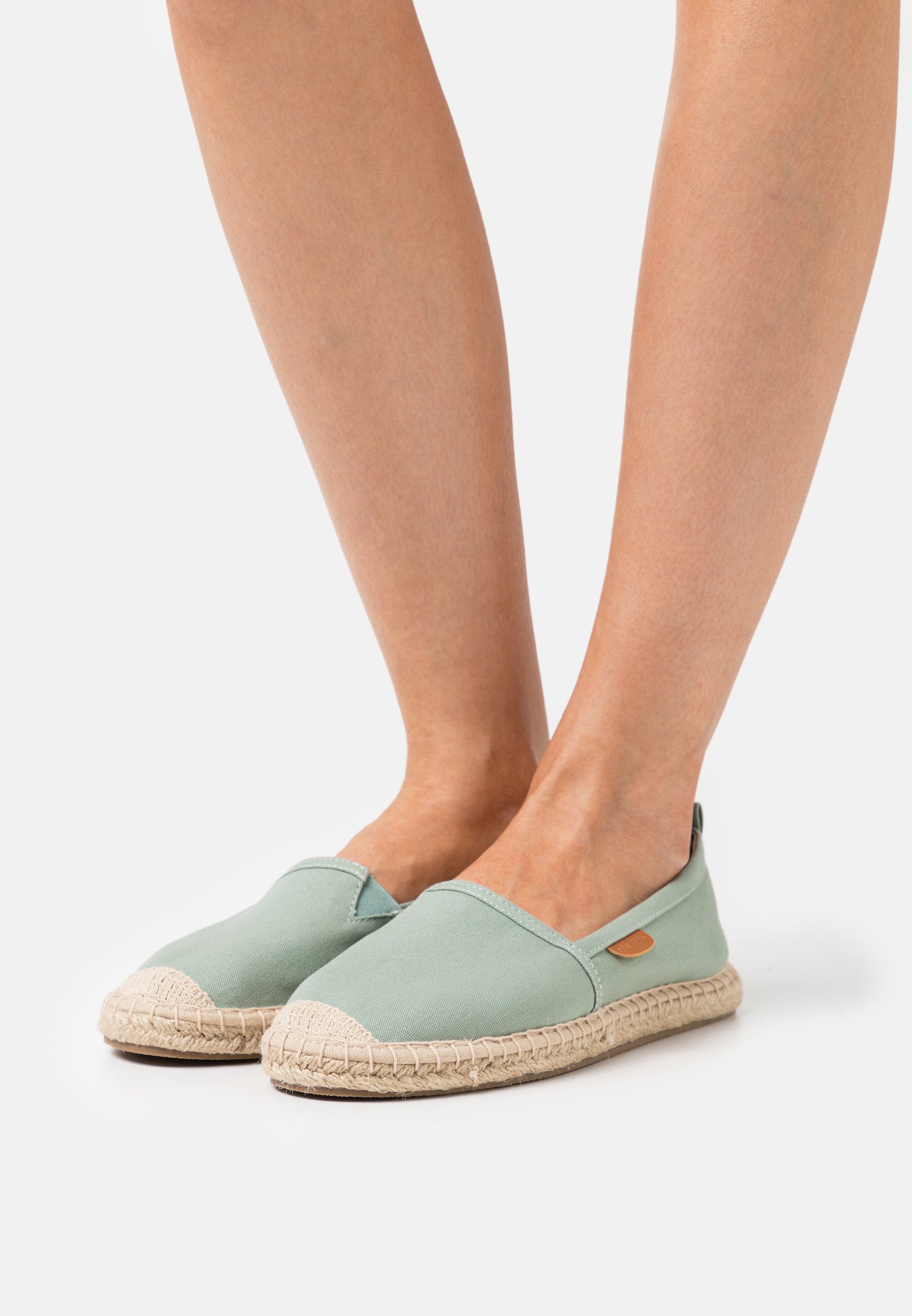 Espadrilles