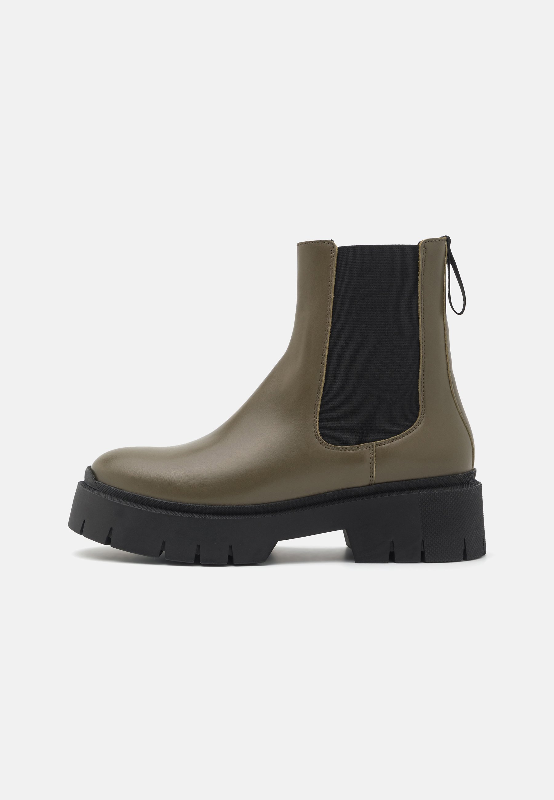 KRIS- Platform ankle boots