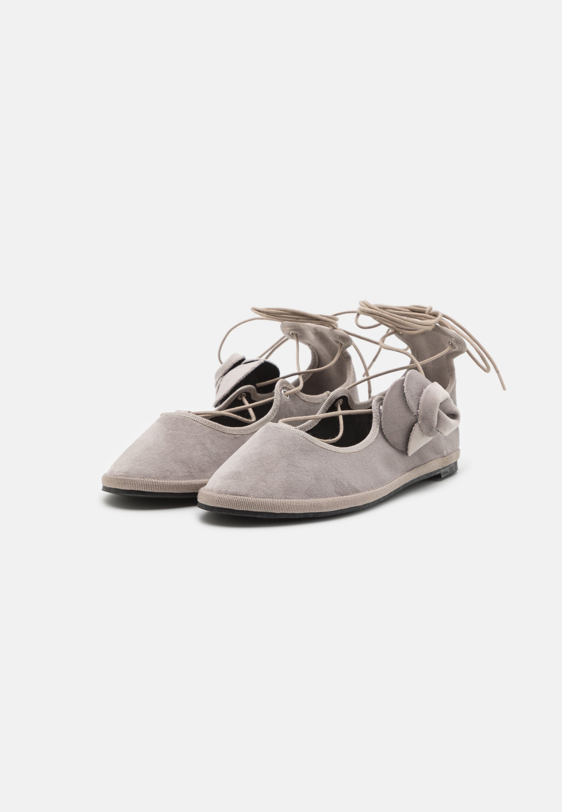 IRMA - Ankle strap ballet pumps