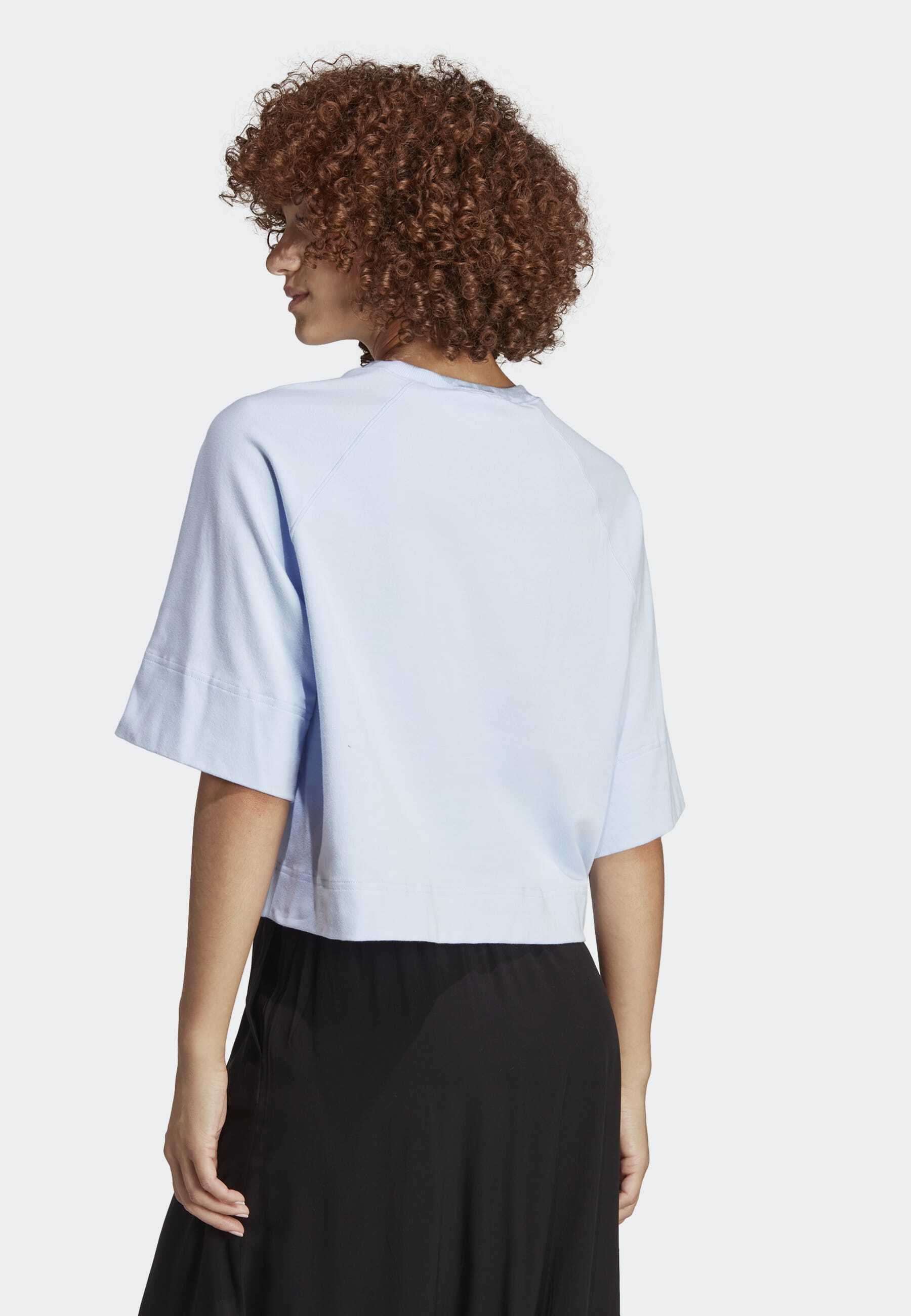 PREMIUM ESSENTIALS - Basic T-shirt