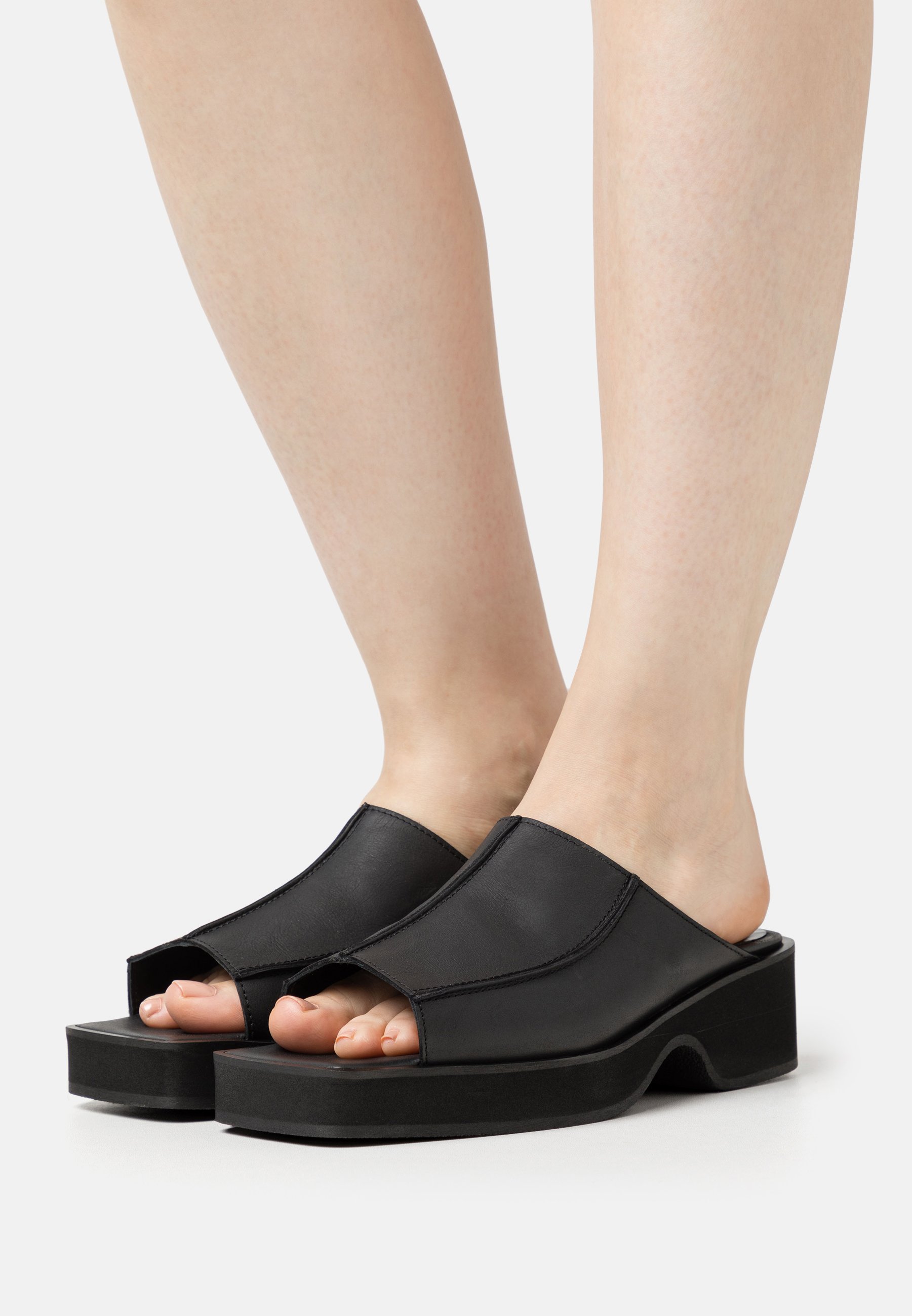 FRAME SLIDE - Mules