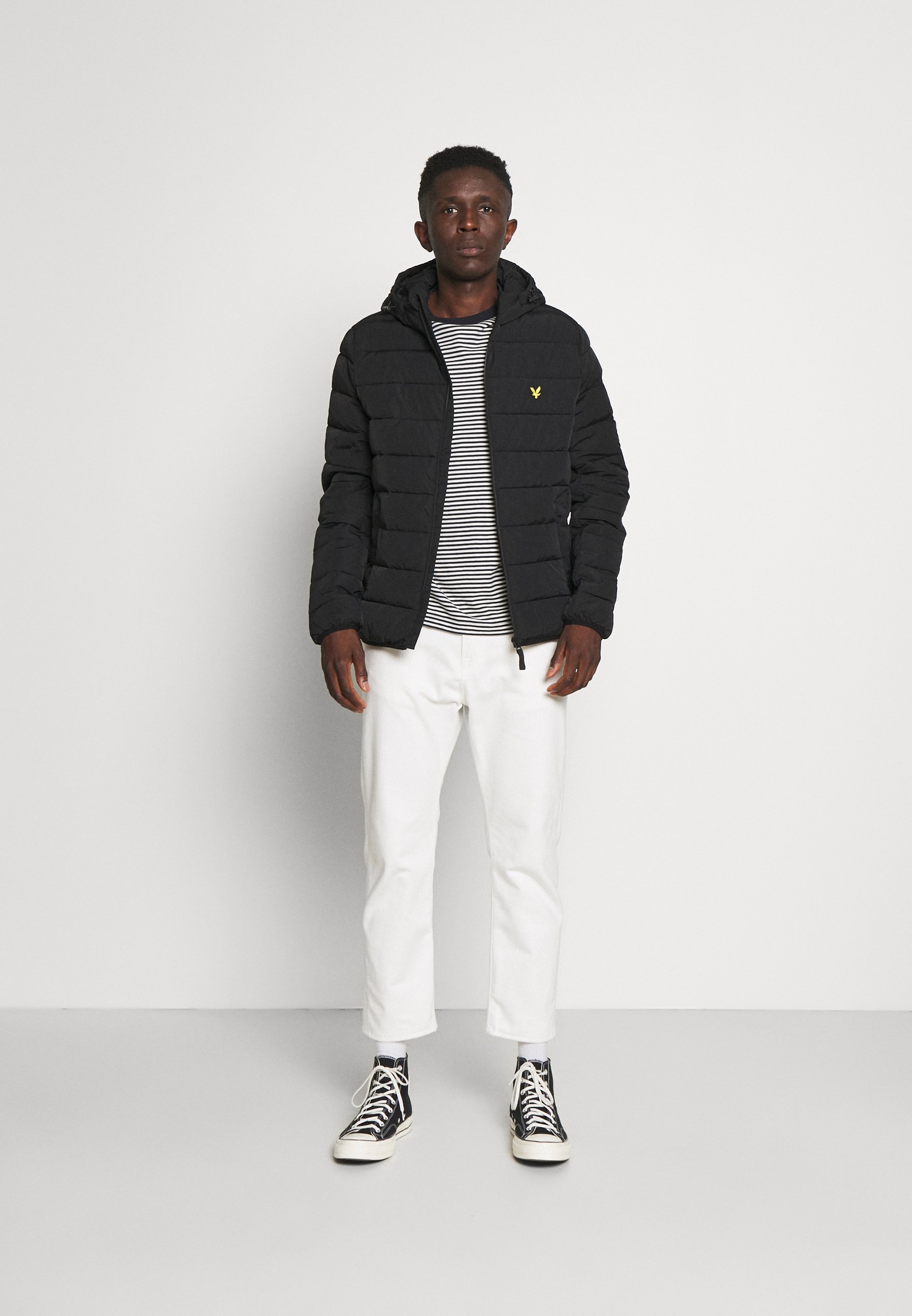 LIGHTWEIGHT PUFFER JACKET - Light jacket