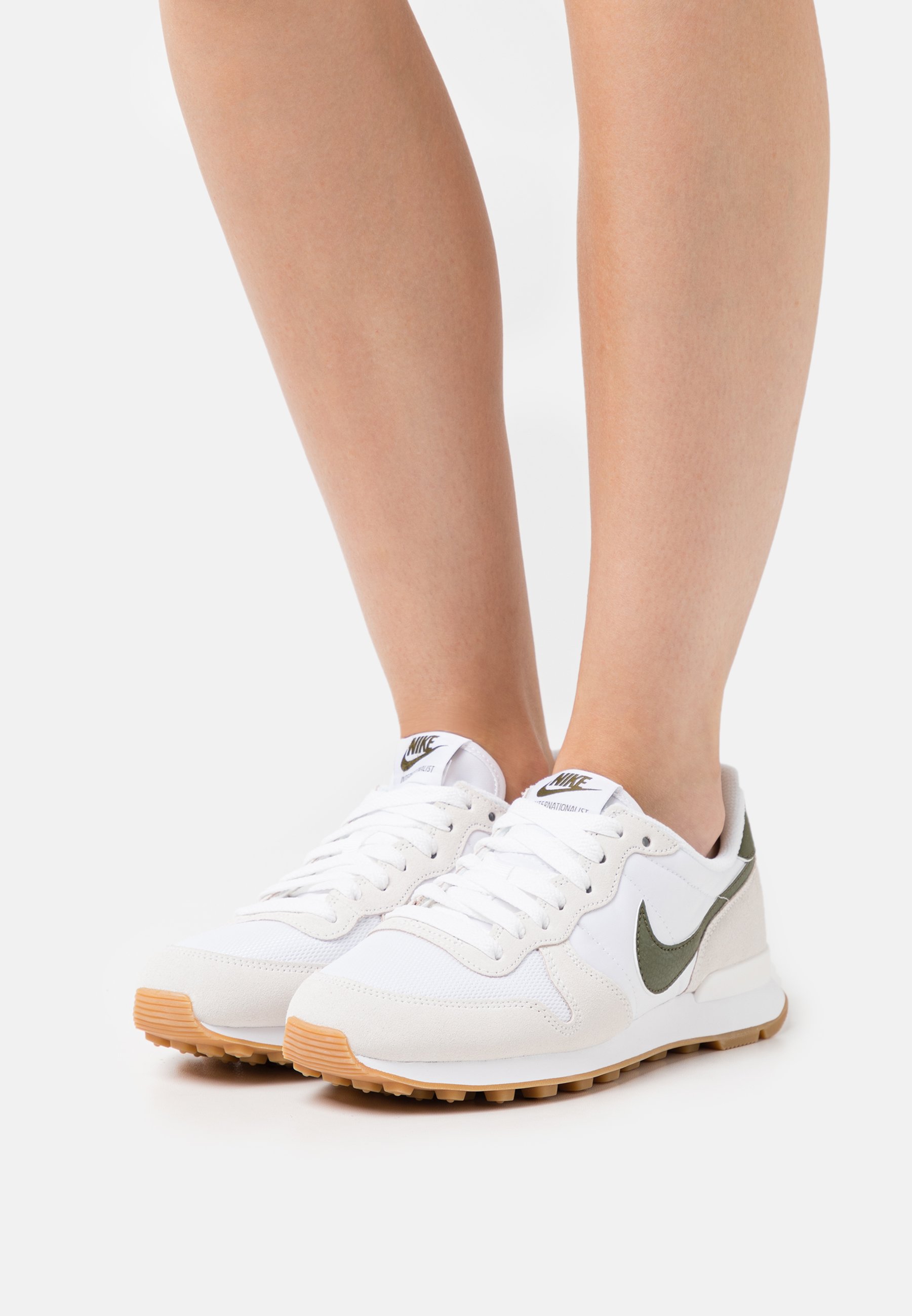 INTERNATIONALIST - Trainers