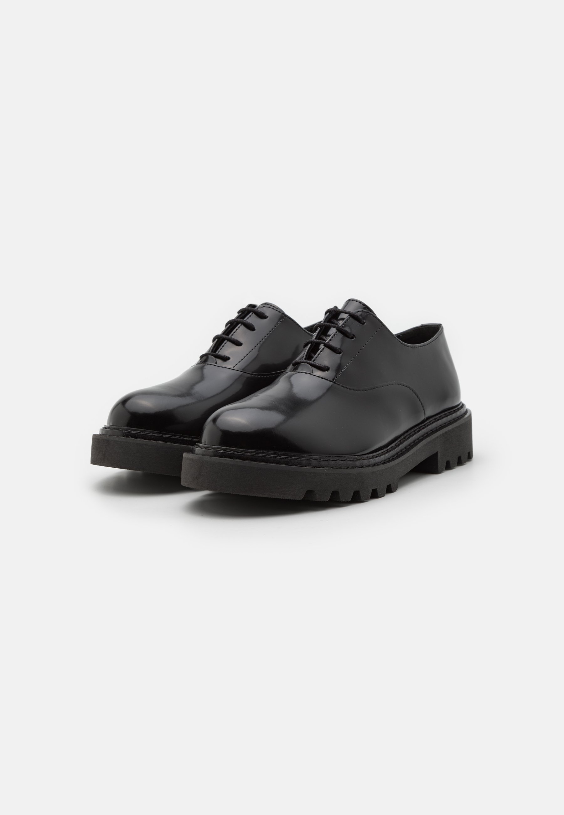 KOKO - Smart lace-ups