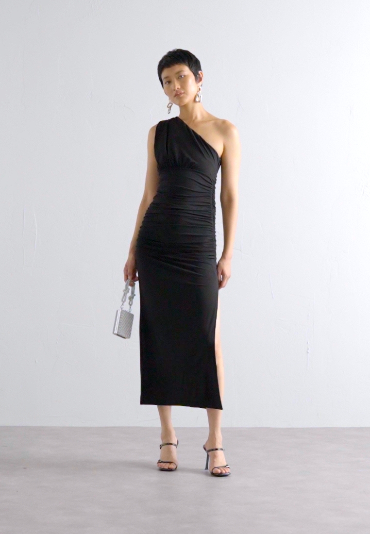 RUCHED ONE SHOULDER MIDI DRESS - Cocktail dress / Party dress