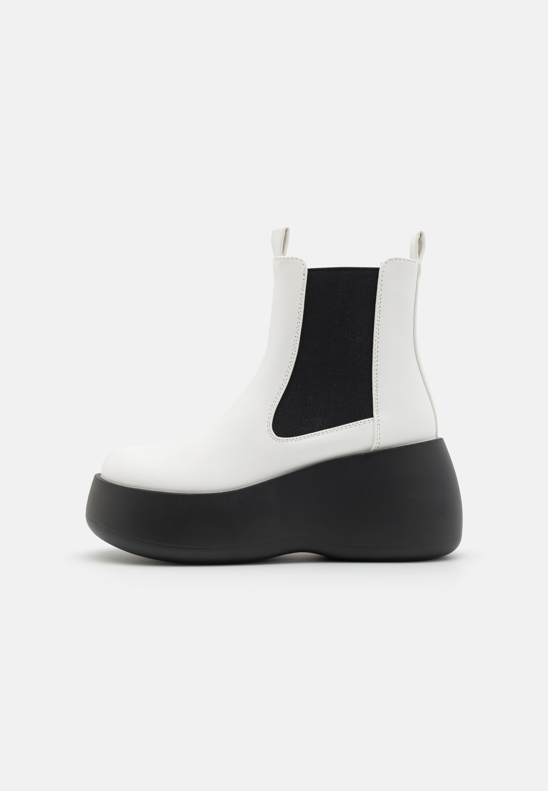 Platform ankle boots