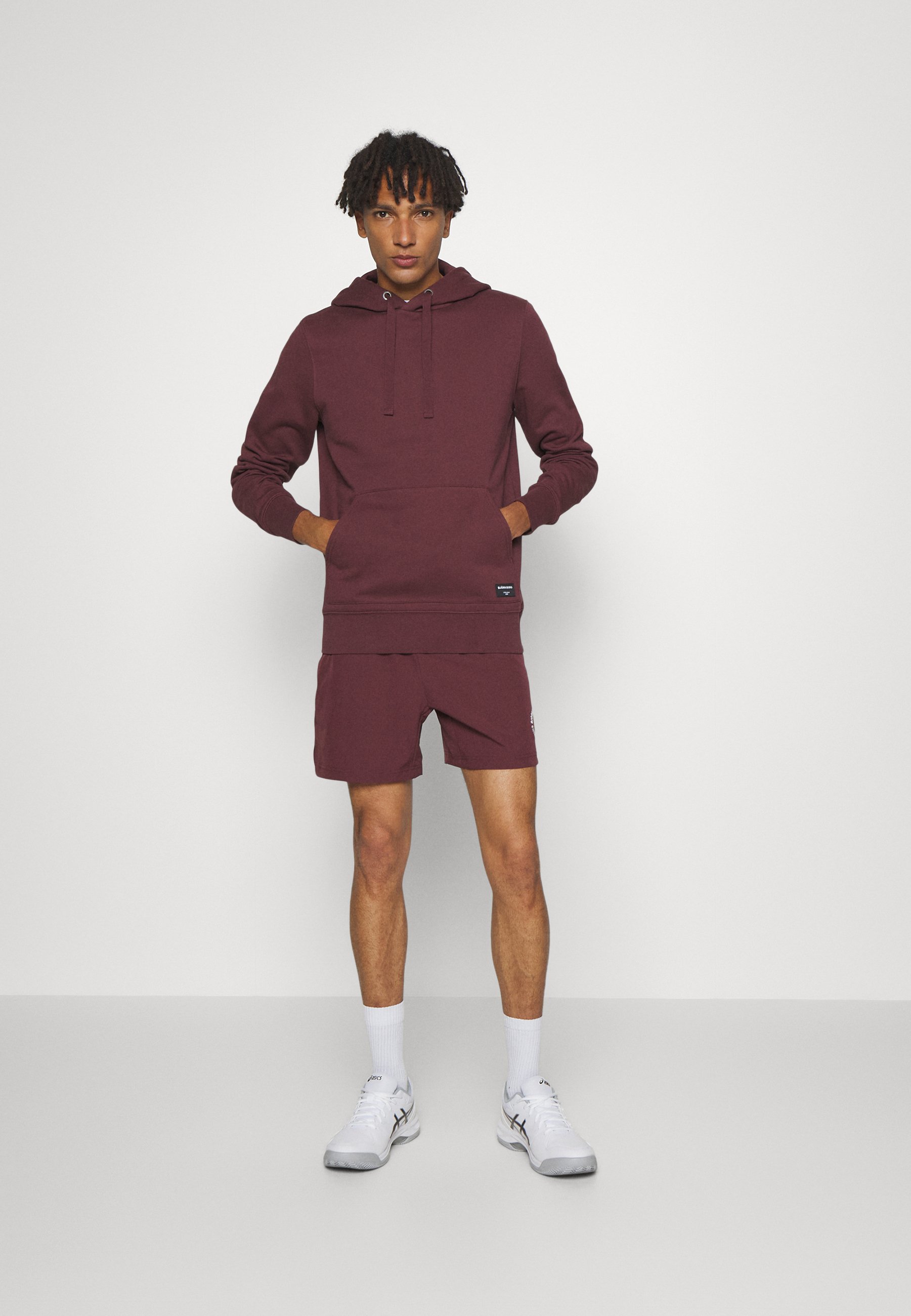 CENTRE HOODIE - Hoodie