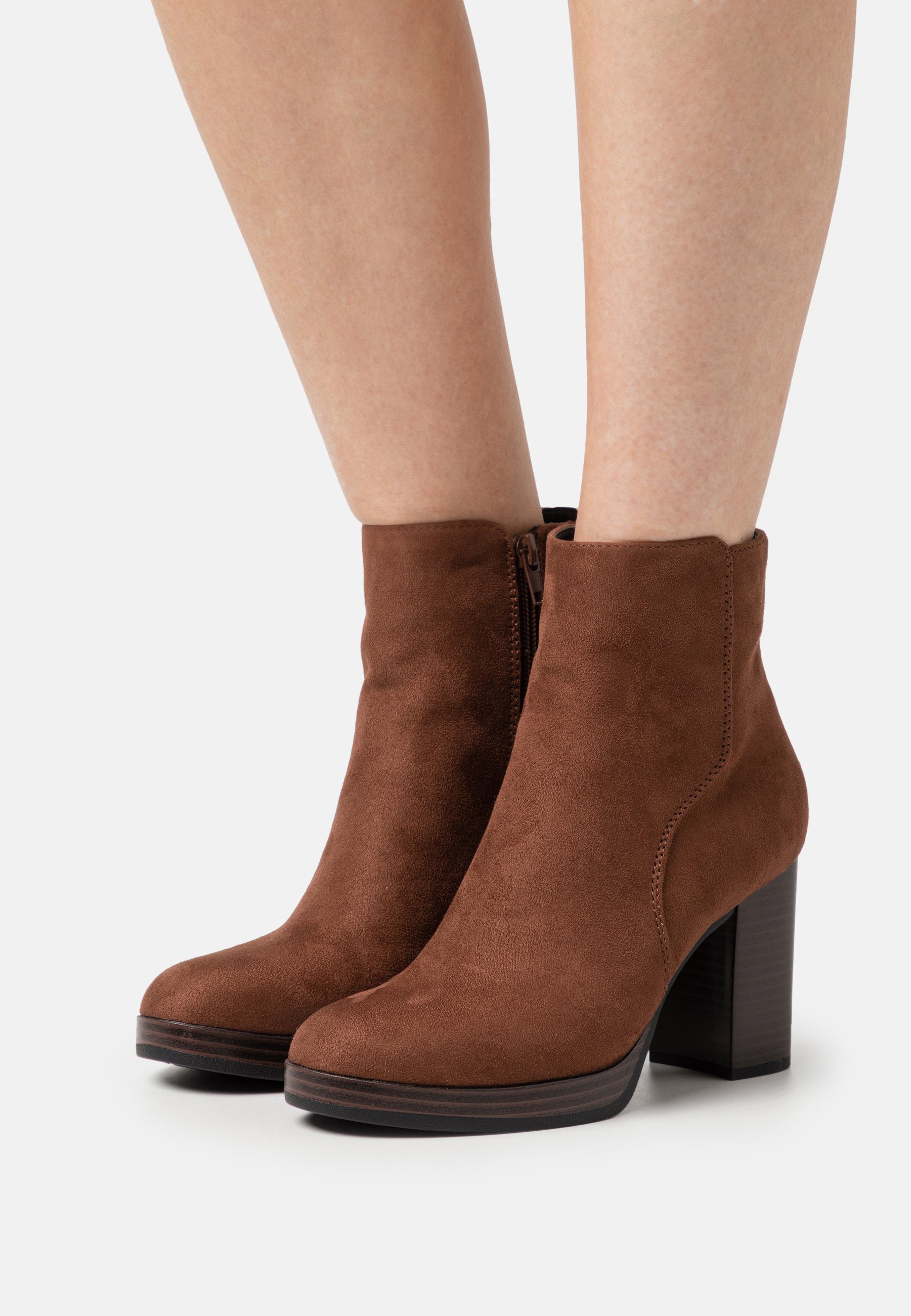 Ankle boots