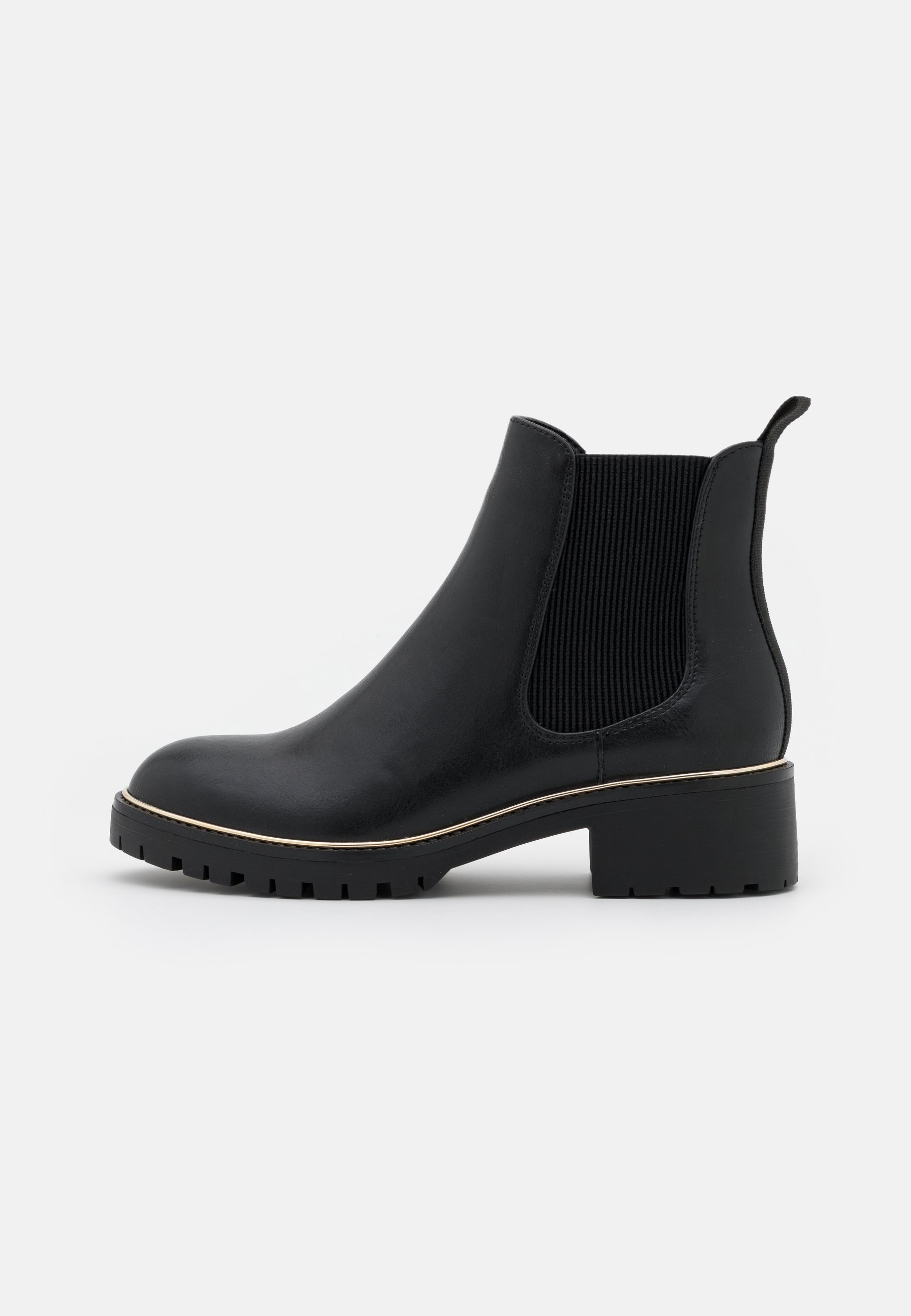 Classic ankle boots