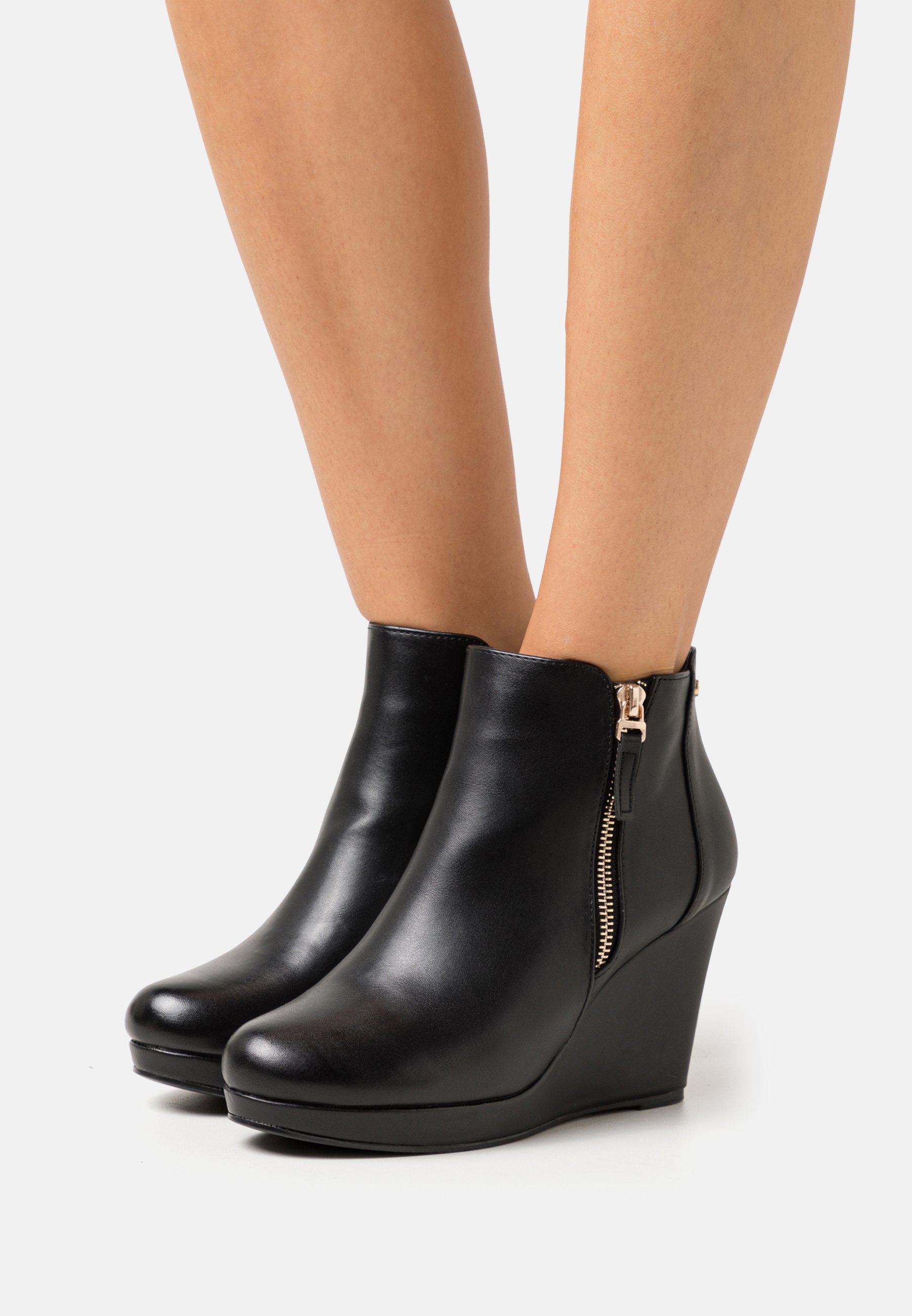 Platform ankle boots