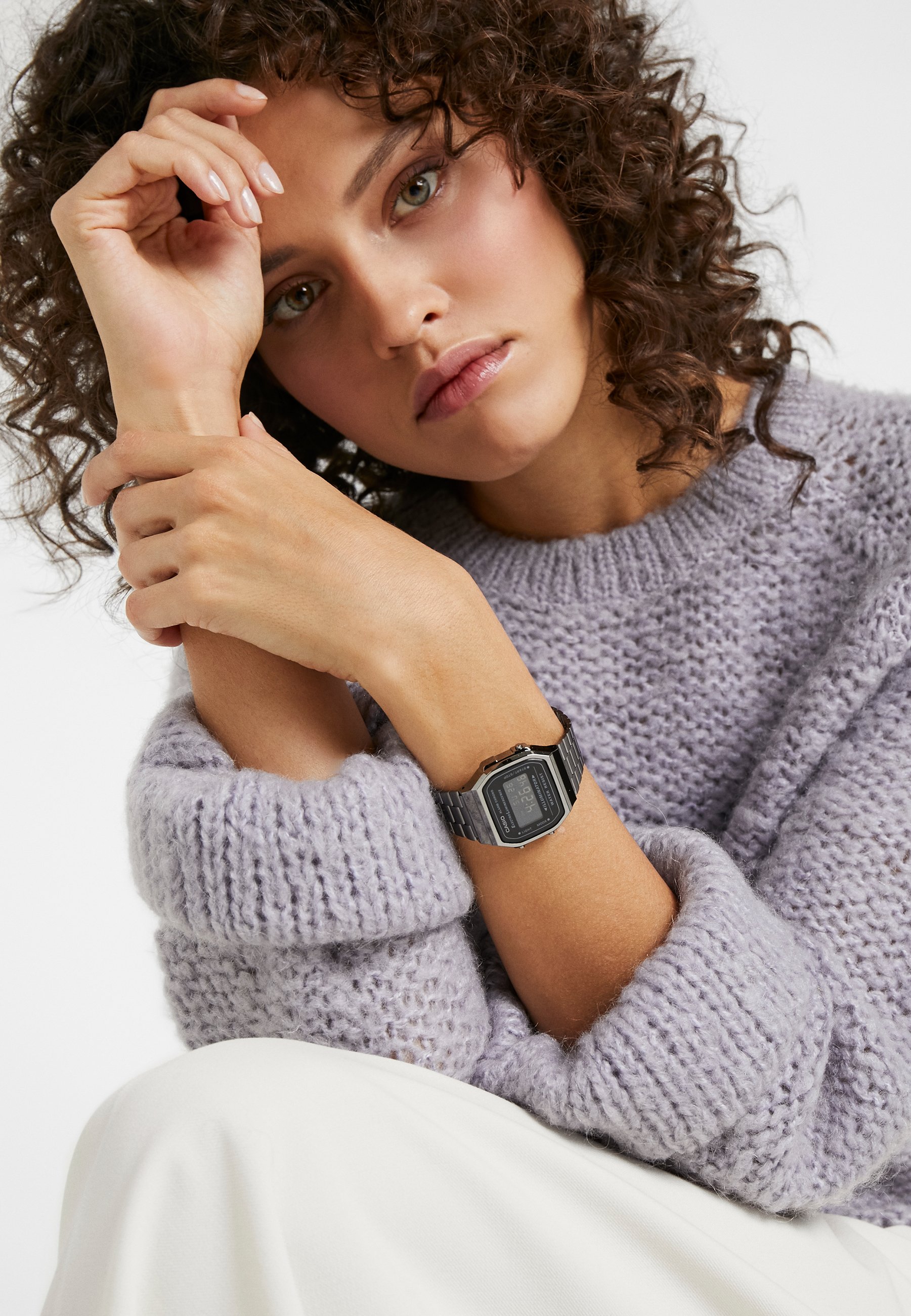 Digital watch