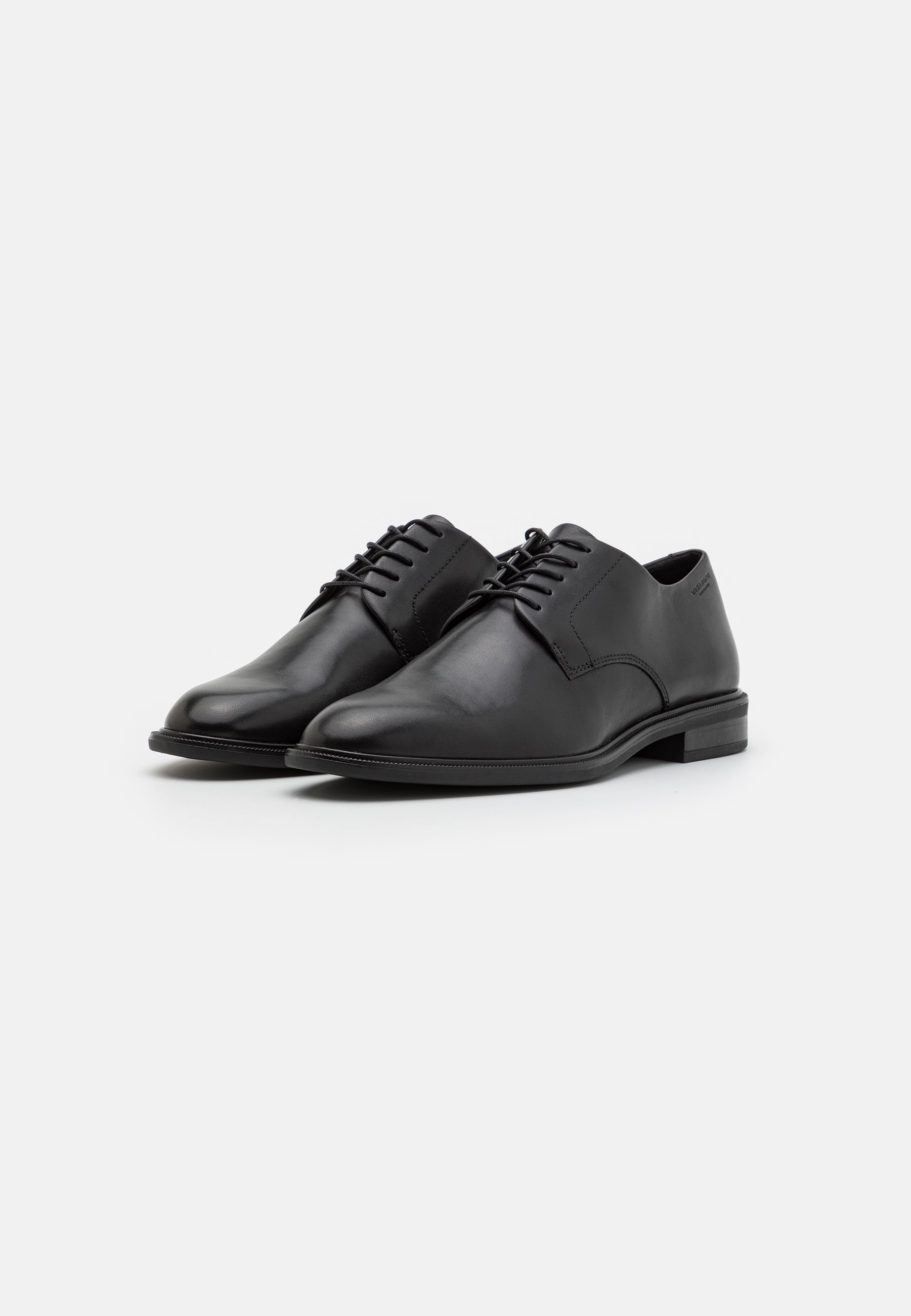 FRANCES- Lace-ups