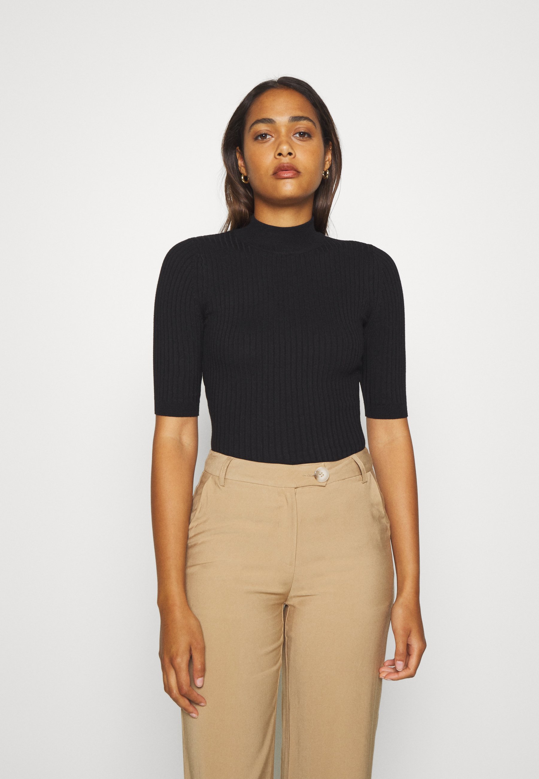 Basic T-shirt
