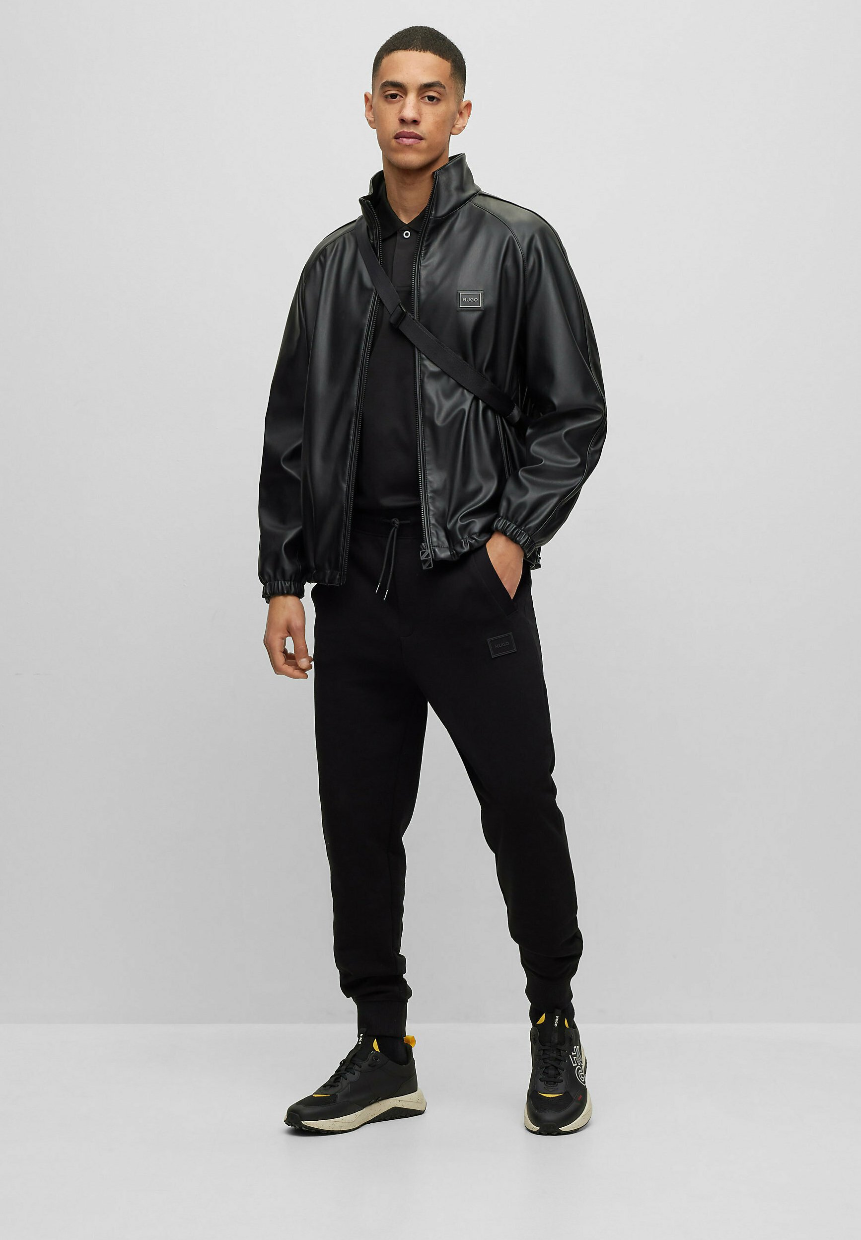 URANDO2331 - Faux leather jacket