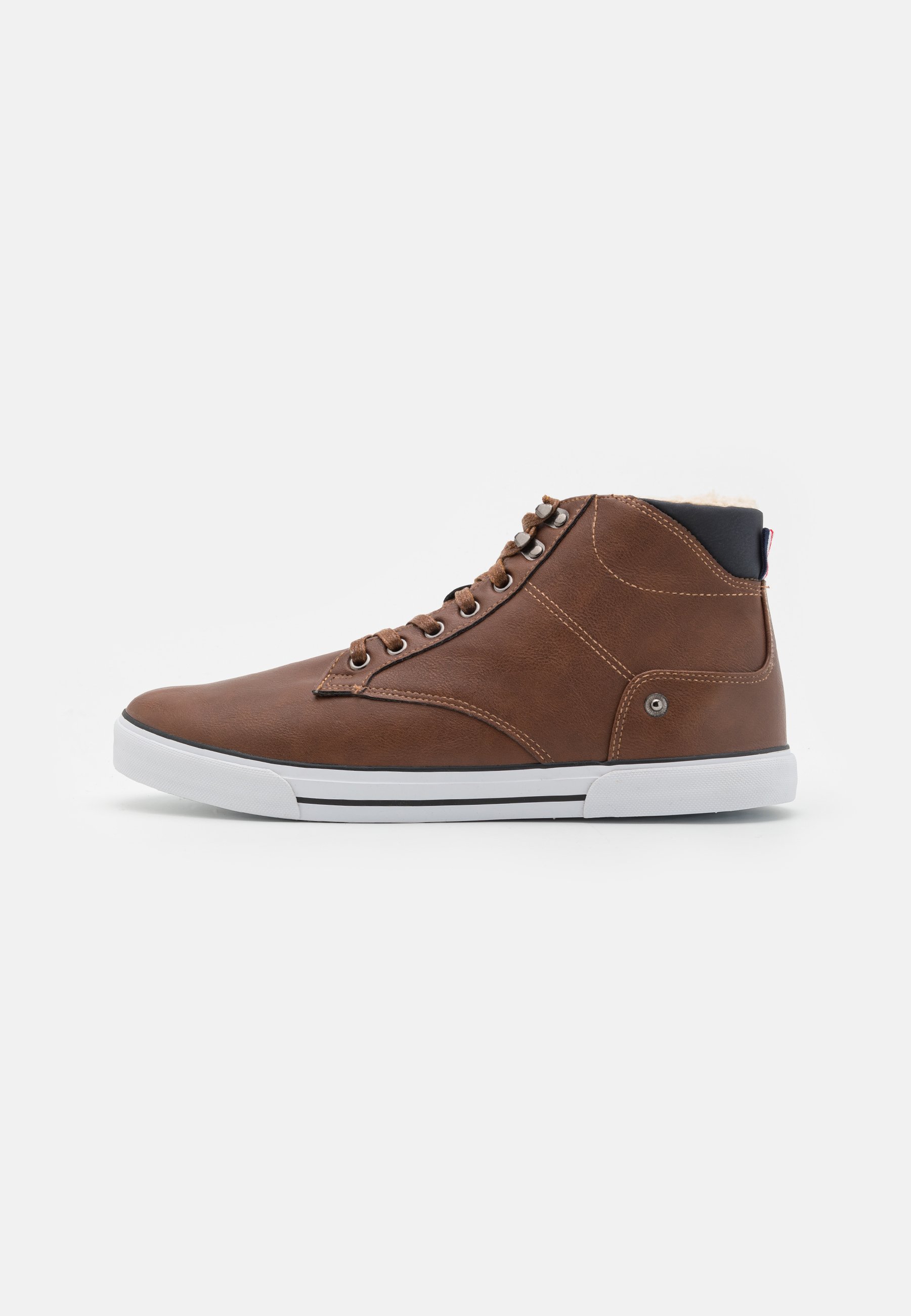 High-top trainers