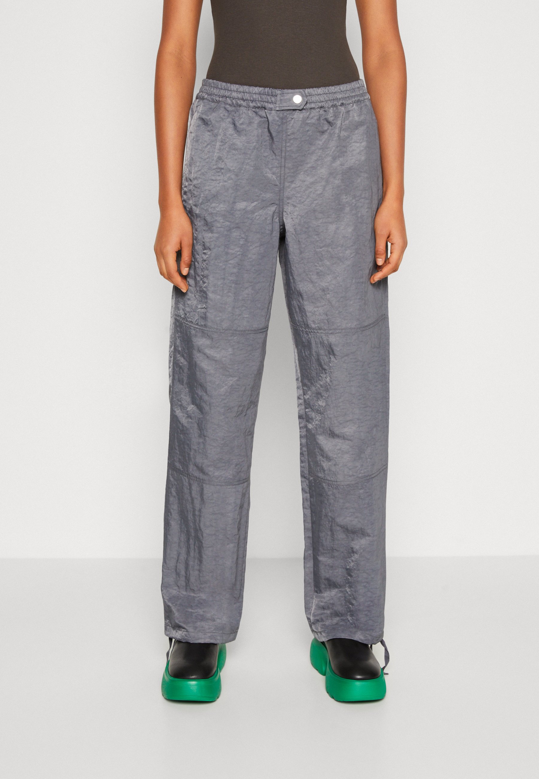 GIRA BUTTON TROUSERS - Trousers