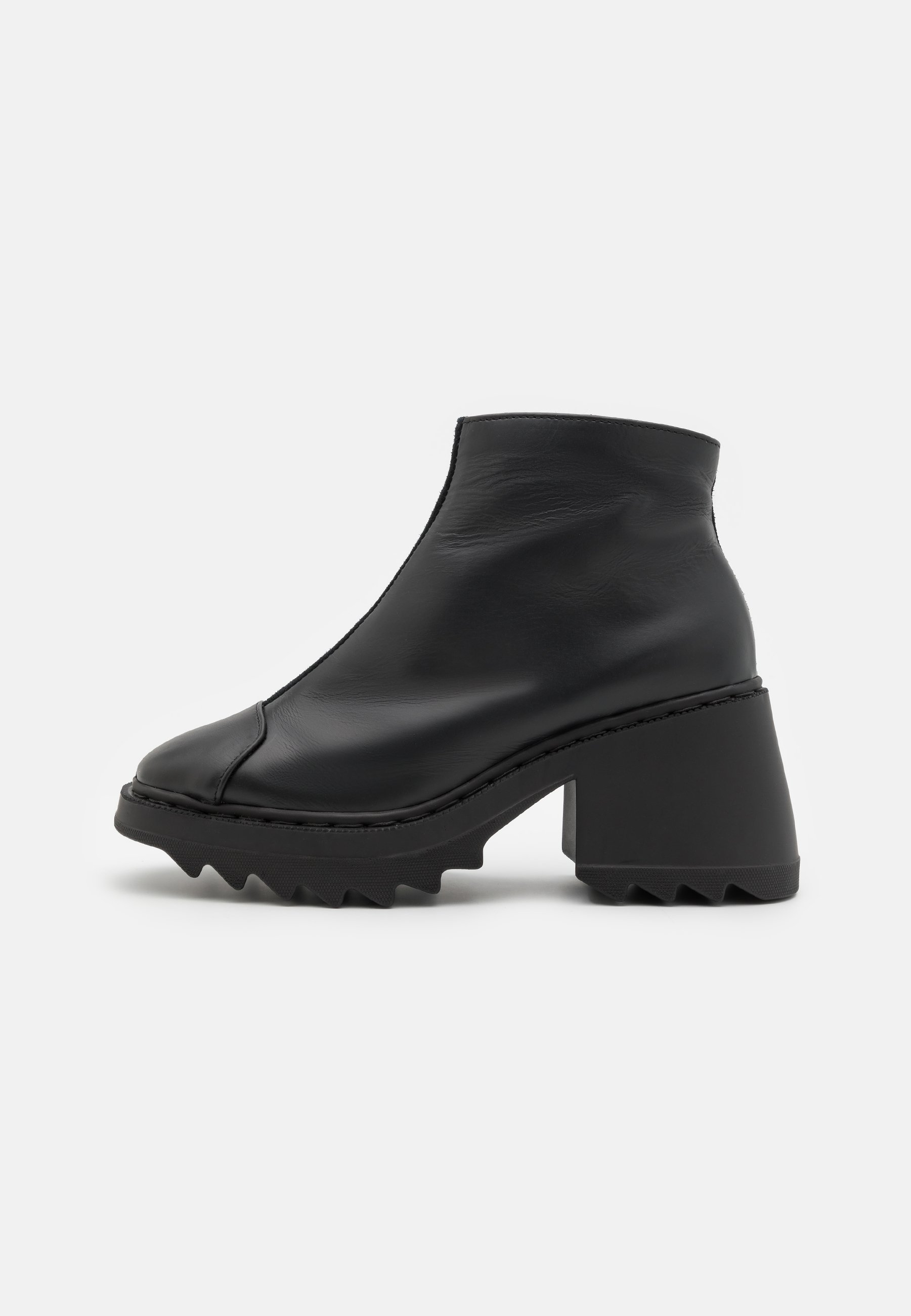 TRANSFORMER BOOTS - Platform ankle boots
