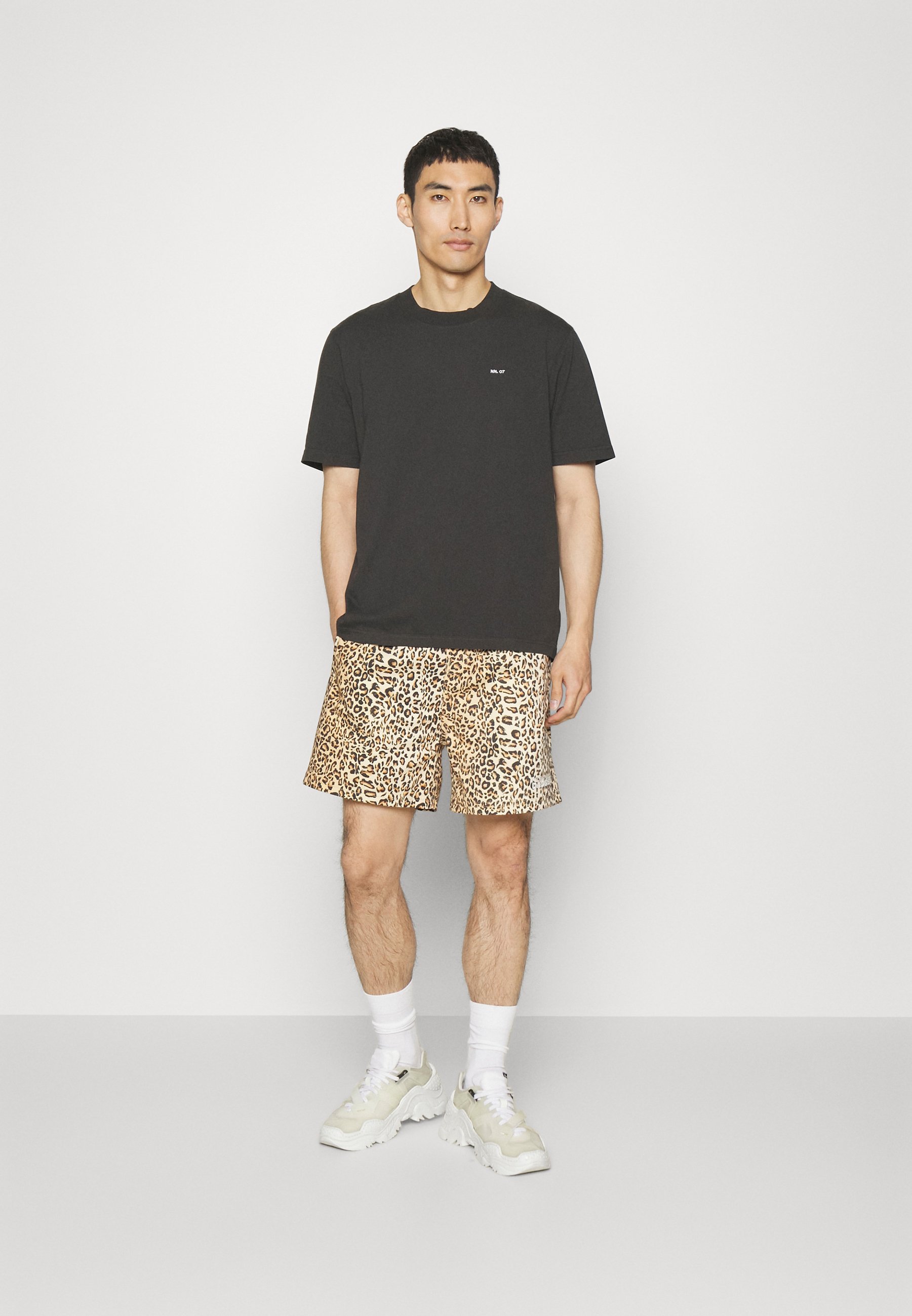 FILLING PIECES X DAGGER - WORKER SHORT UNISEX - Shorts