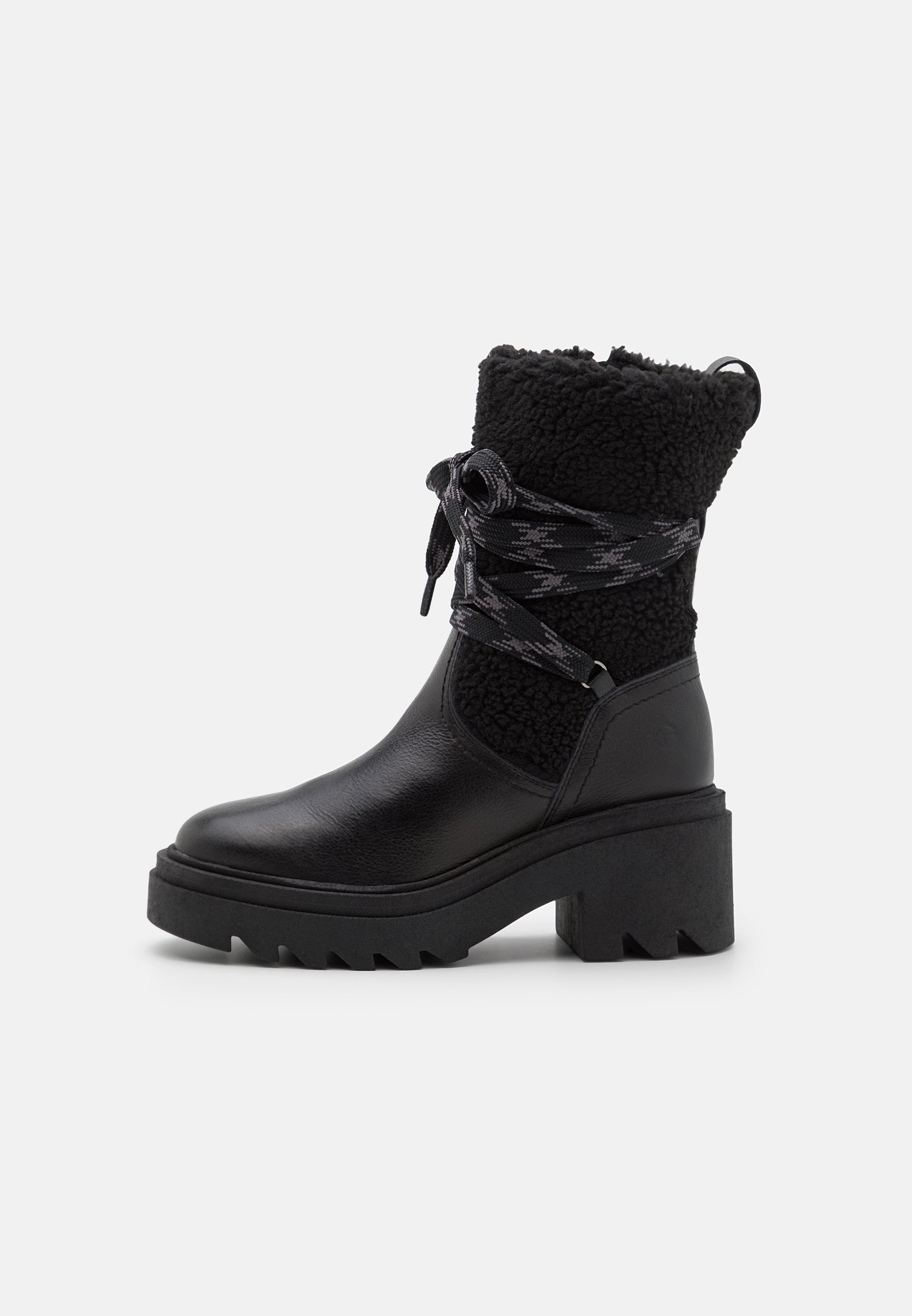 Lace-up ankle boots