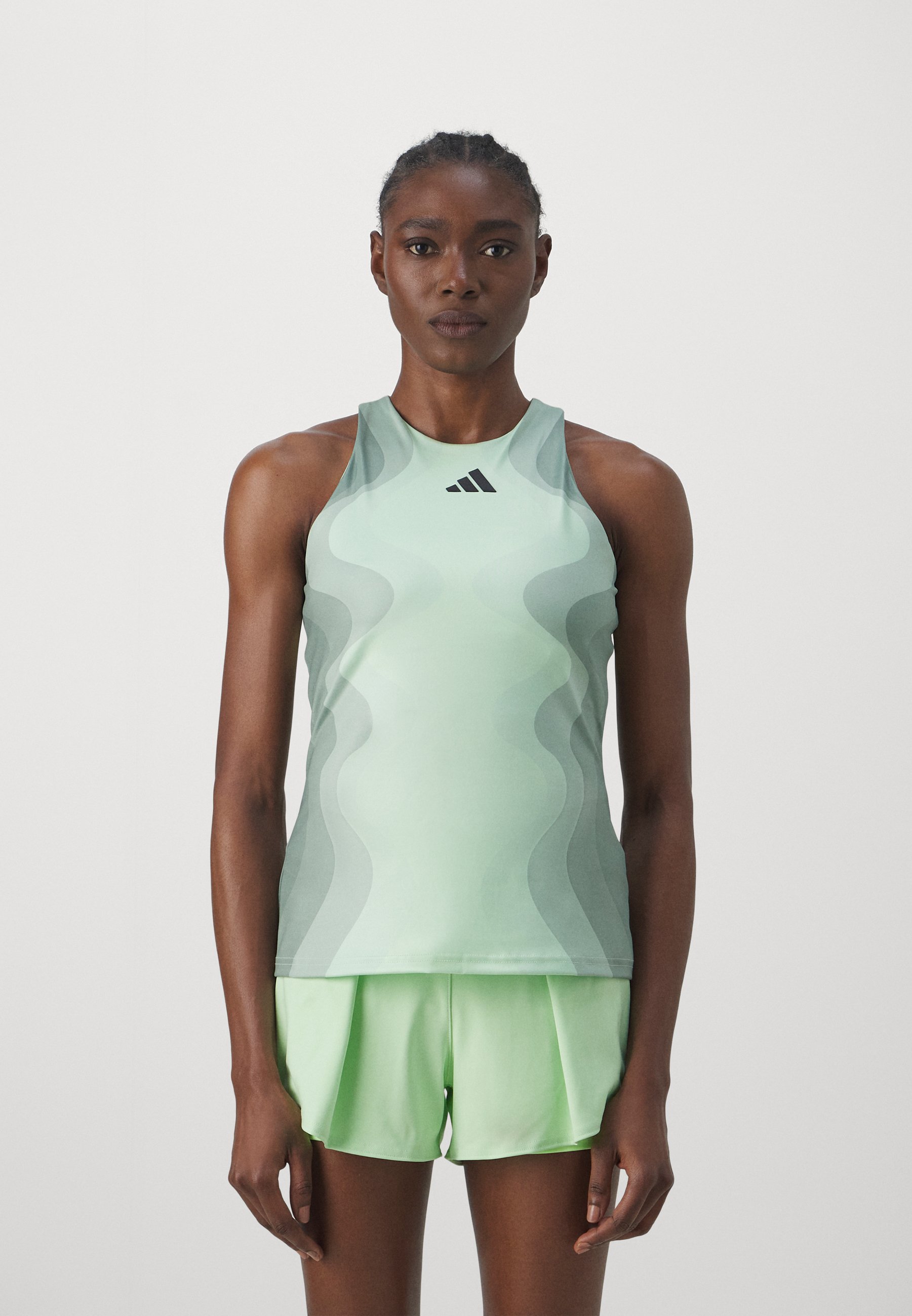 TANK - Top