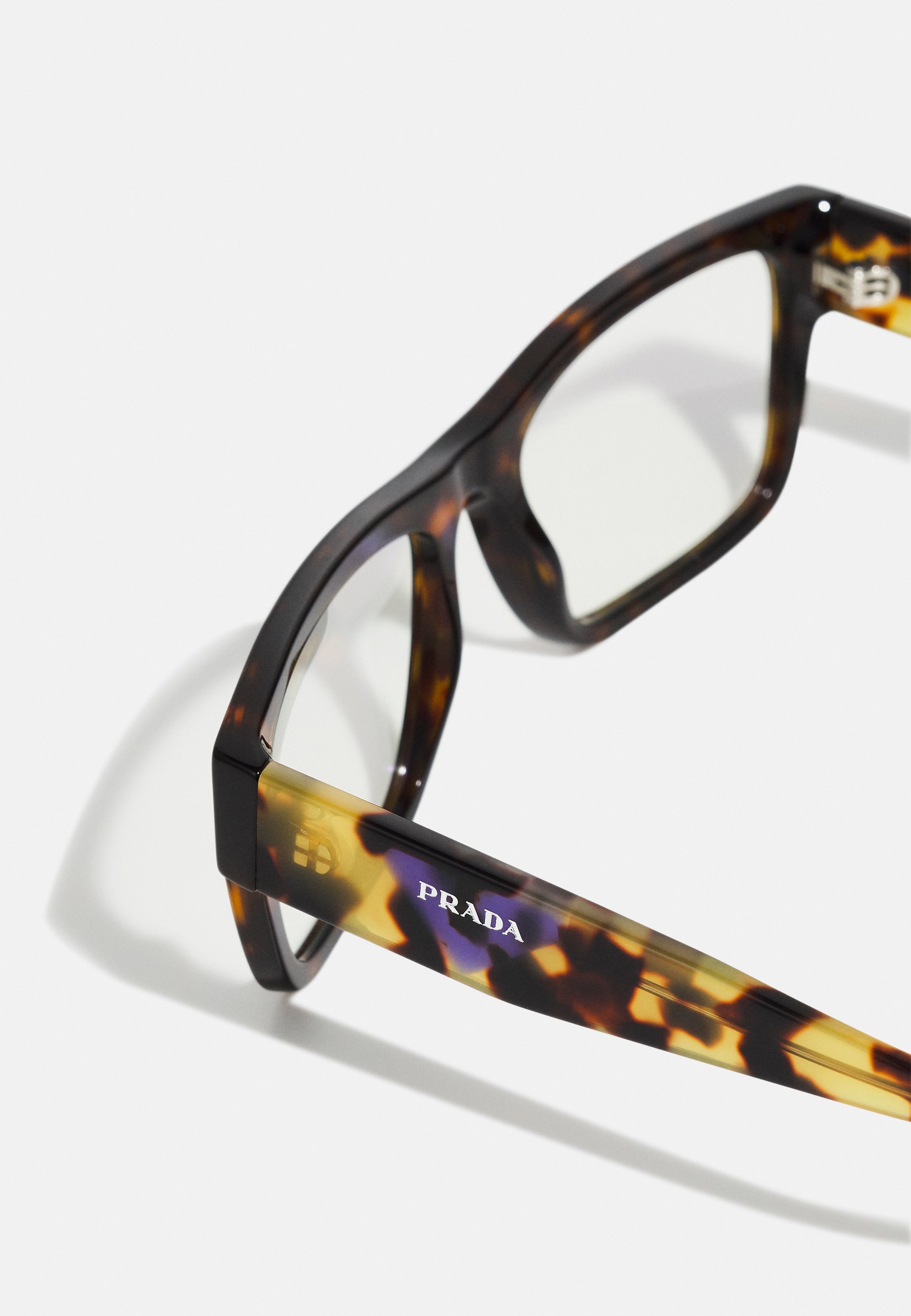 Blue light glasses