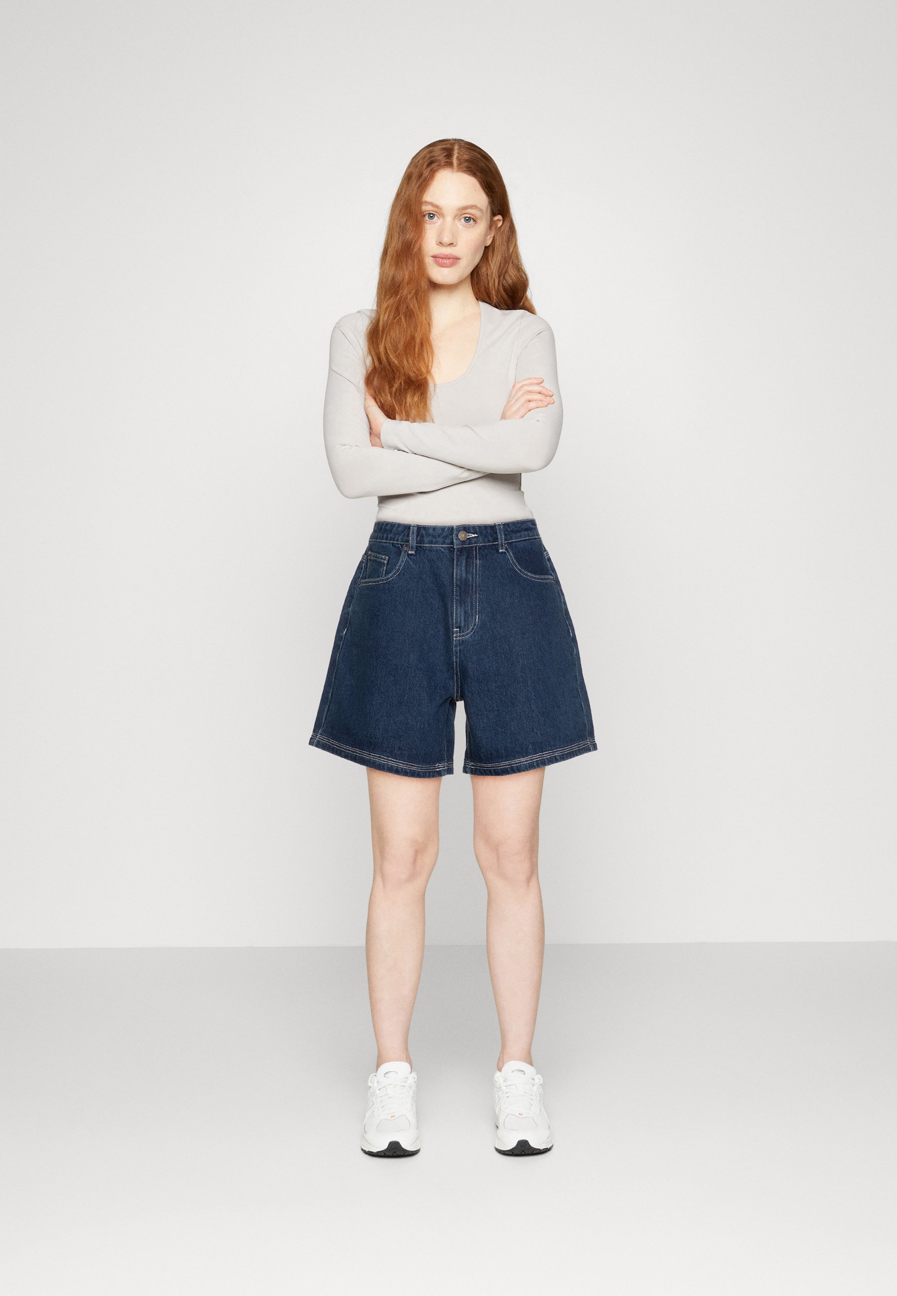 GO KIT BOYFRIEND - Denim shorts