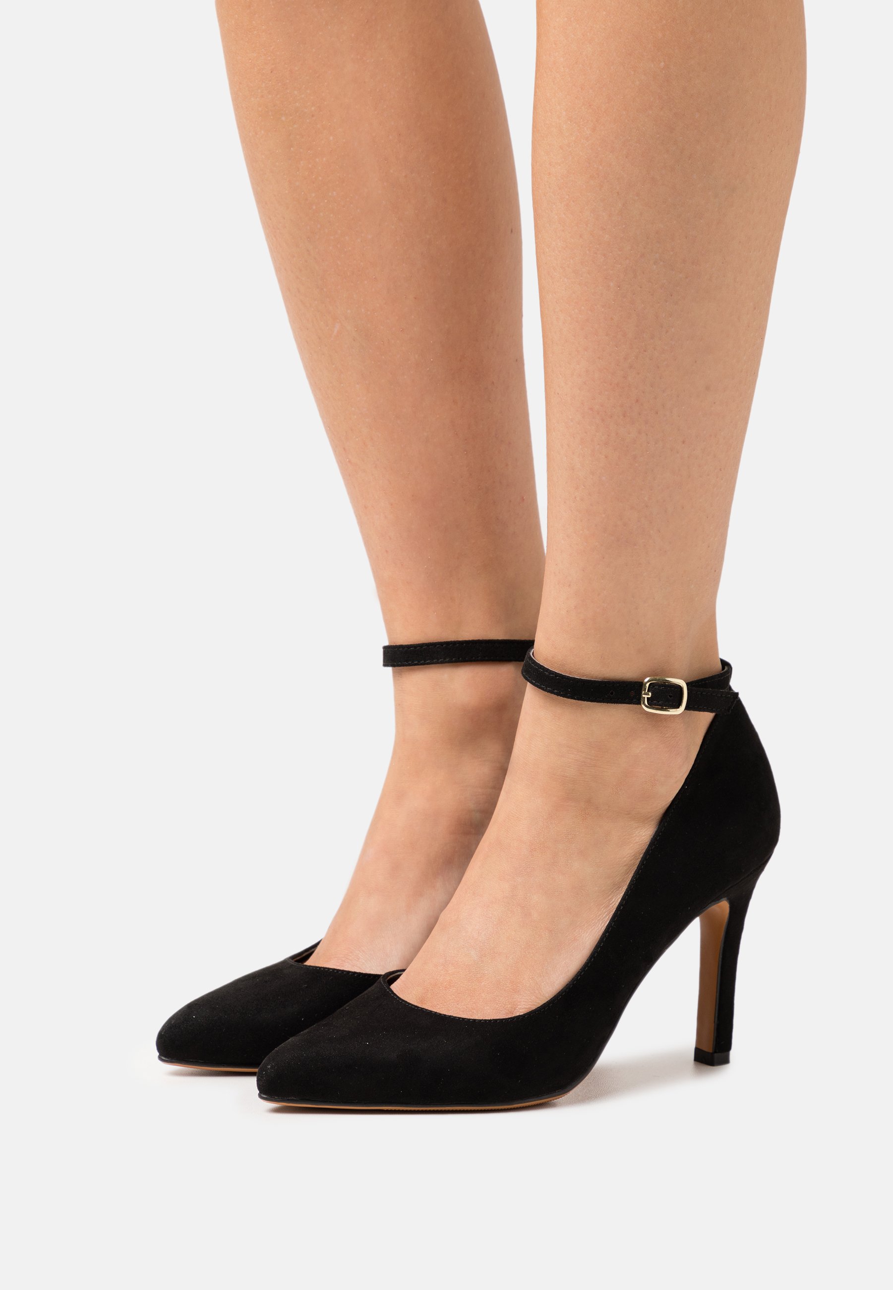 Classic heels