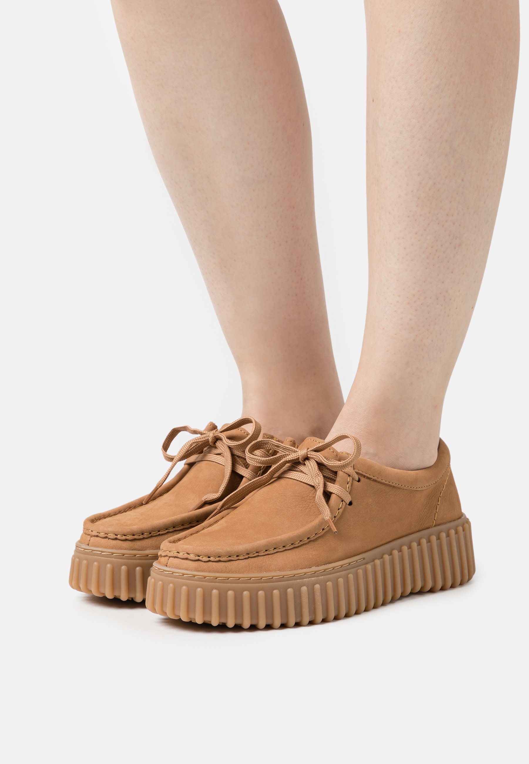 TORHILL BEE - Casual lace-ups