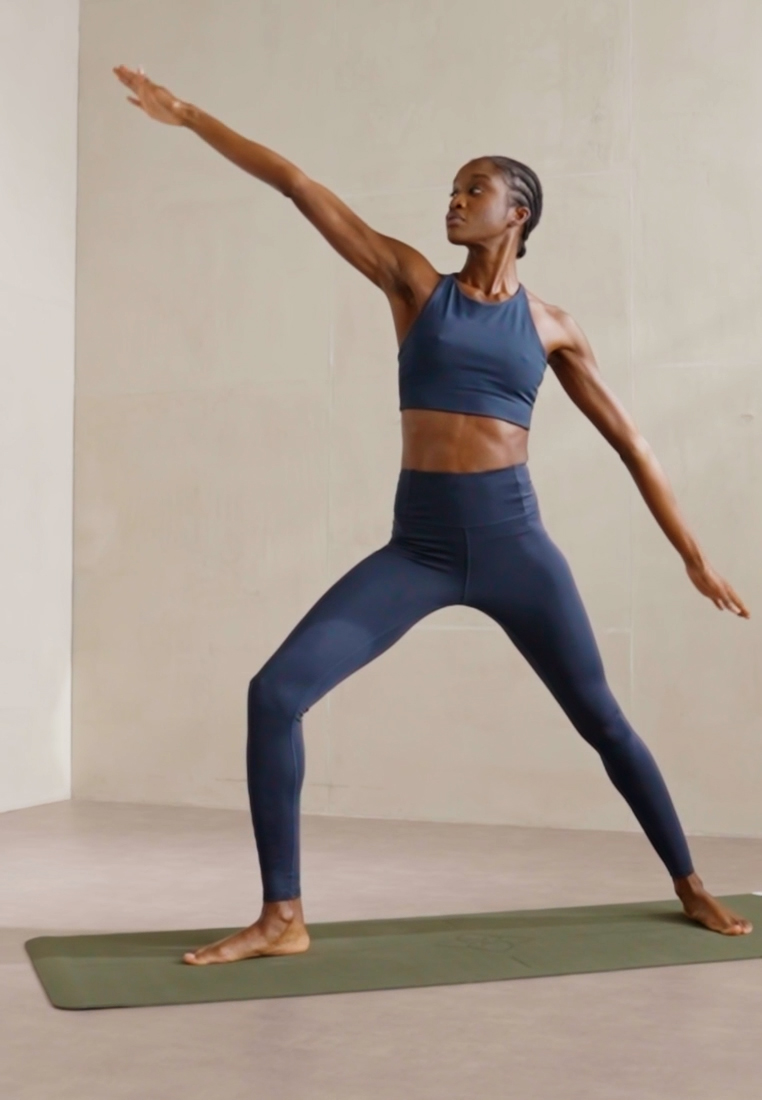 FLOAT HIGH RISE LEGGING - Leggings