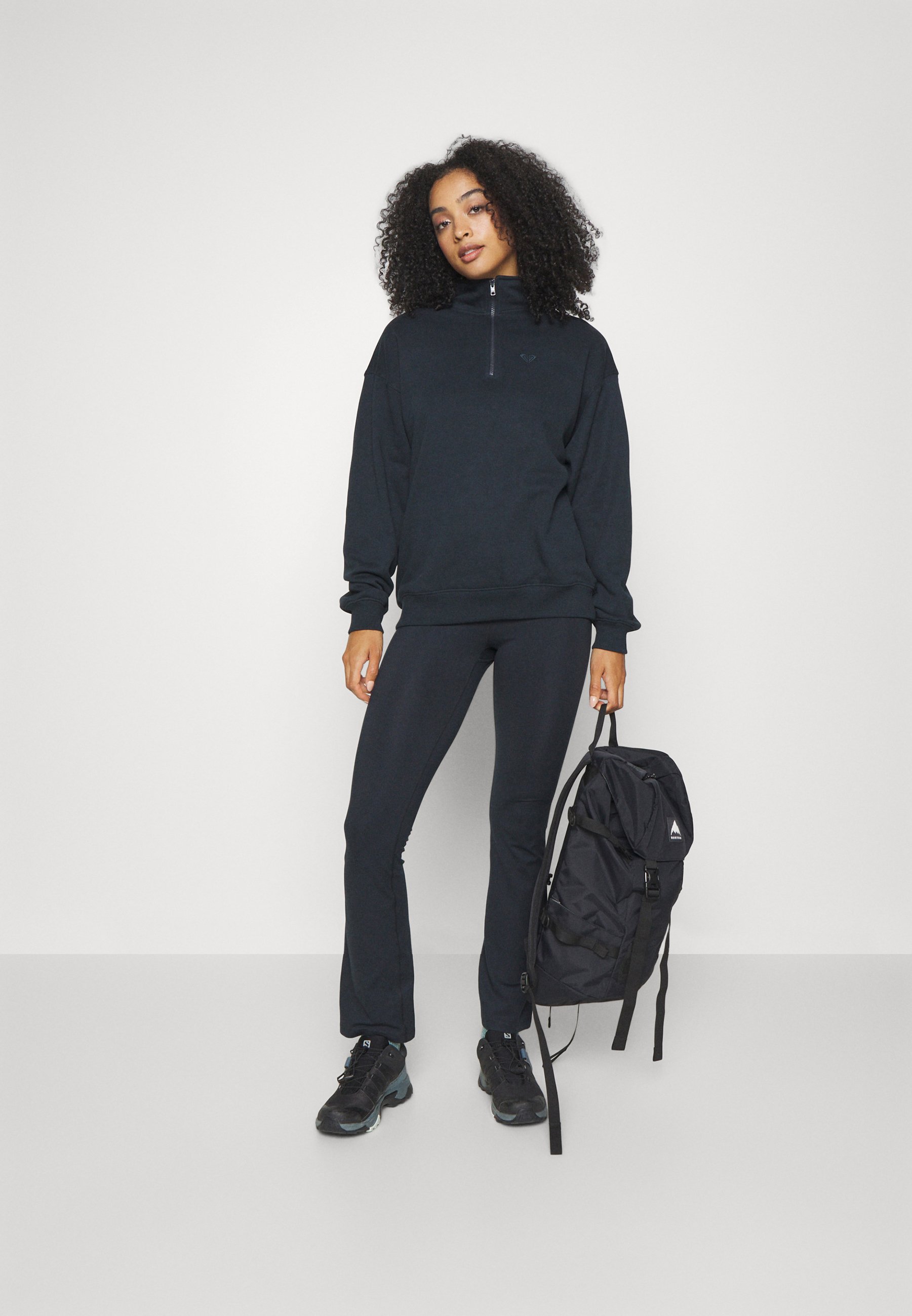 NATURALLY ACTIVE FLARE PANTS - Tracksuit bottoms