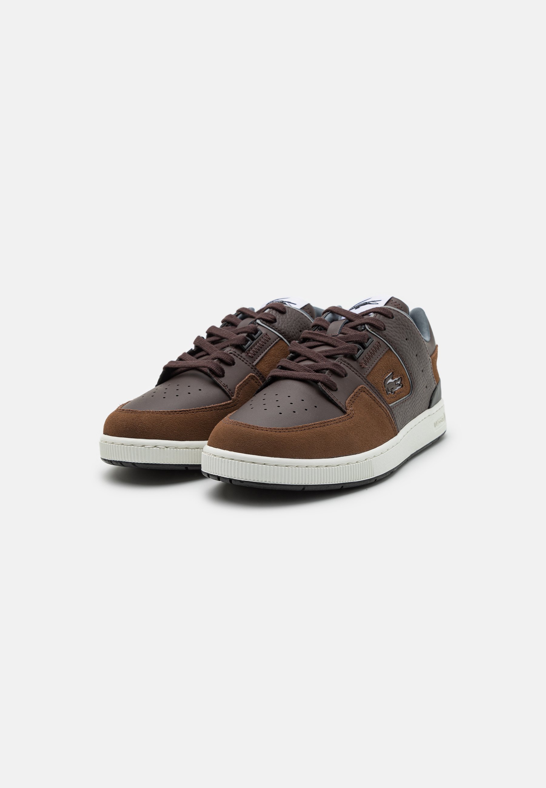 COURT CAGE 223- Trainers