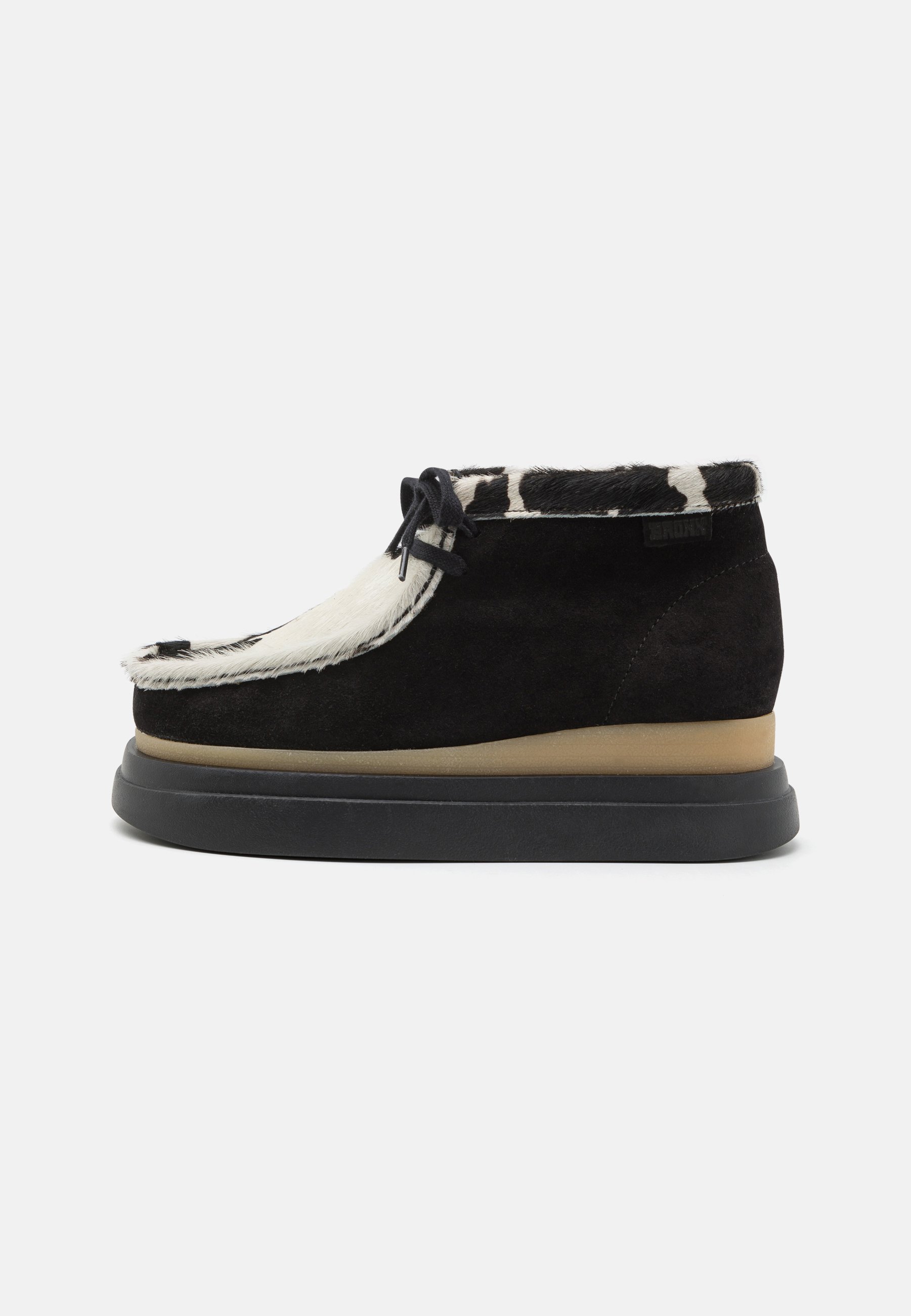 CHUNKY WONDERY - Casual lace-ups