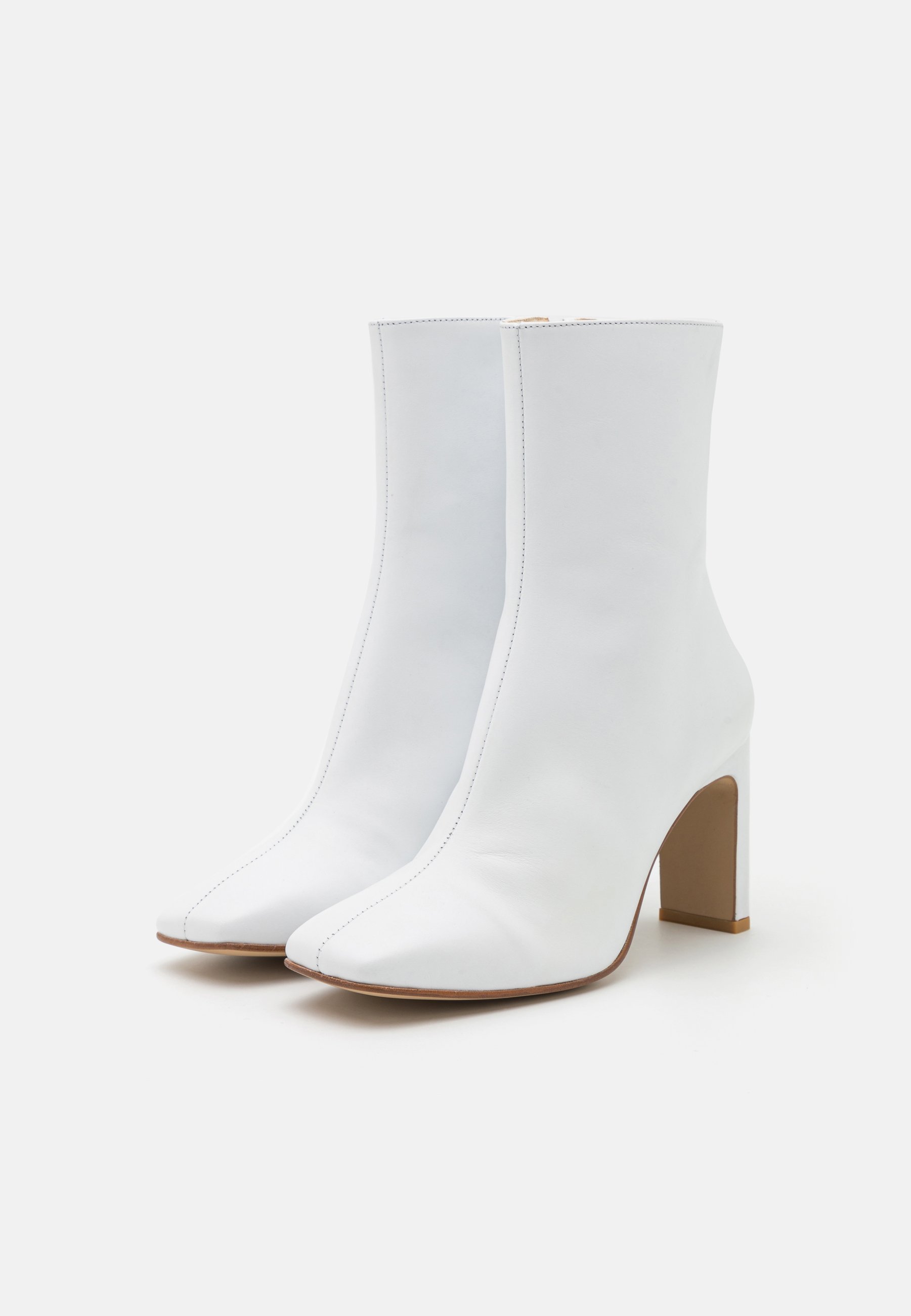 LEATHER- High heeled ankle boots