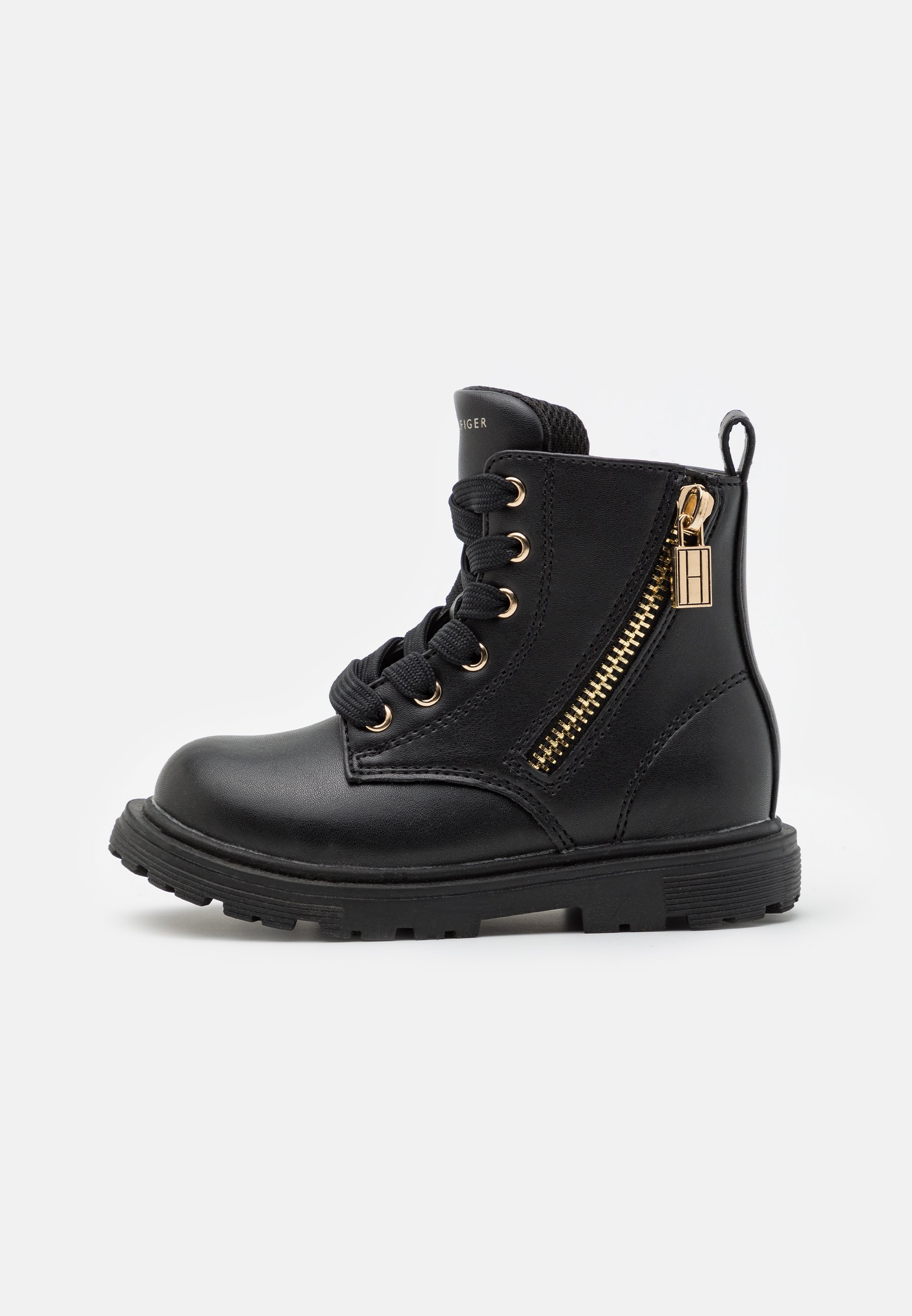 Lace-up ankle boots