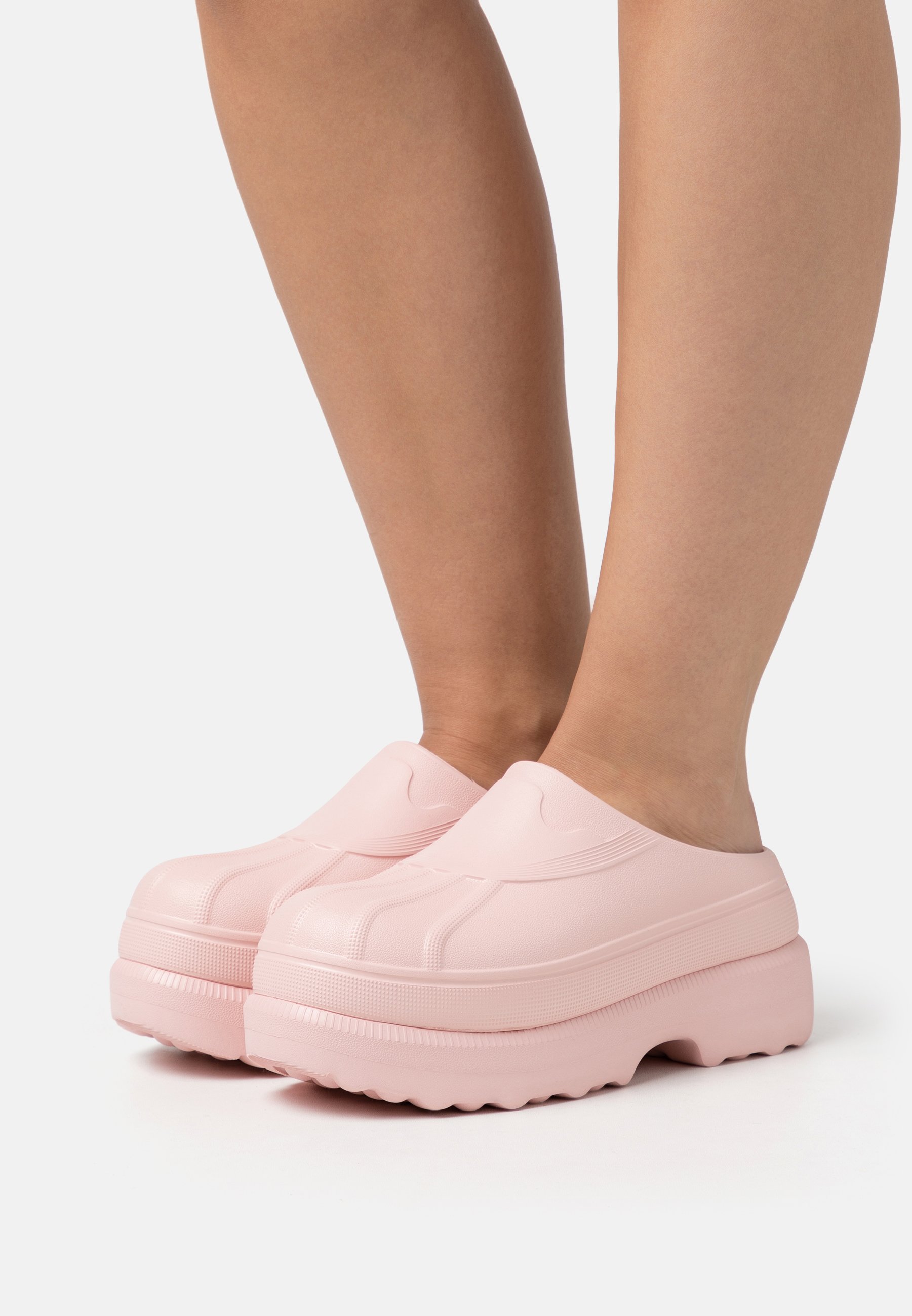 CARIBOU™- Slip-ons