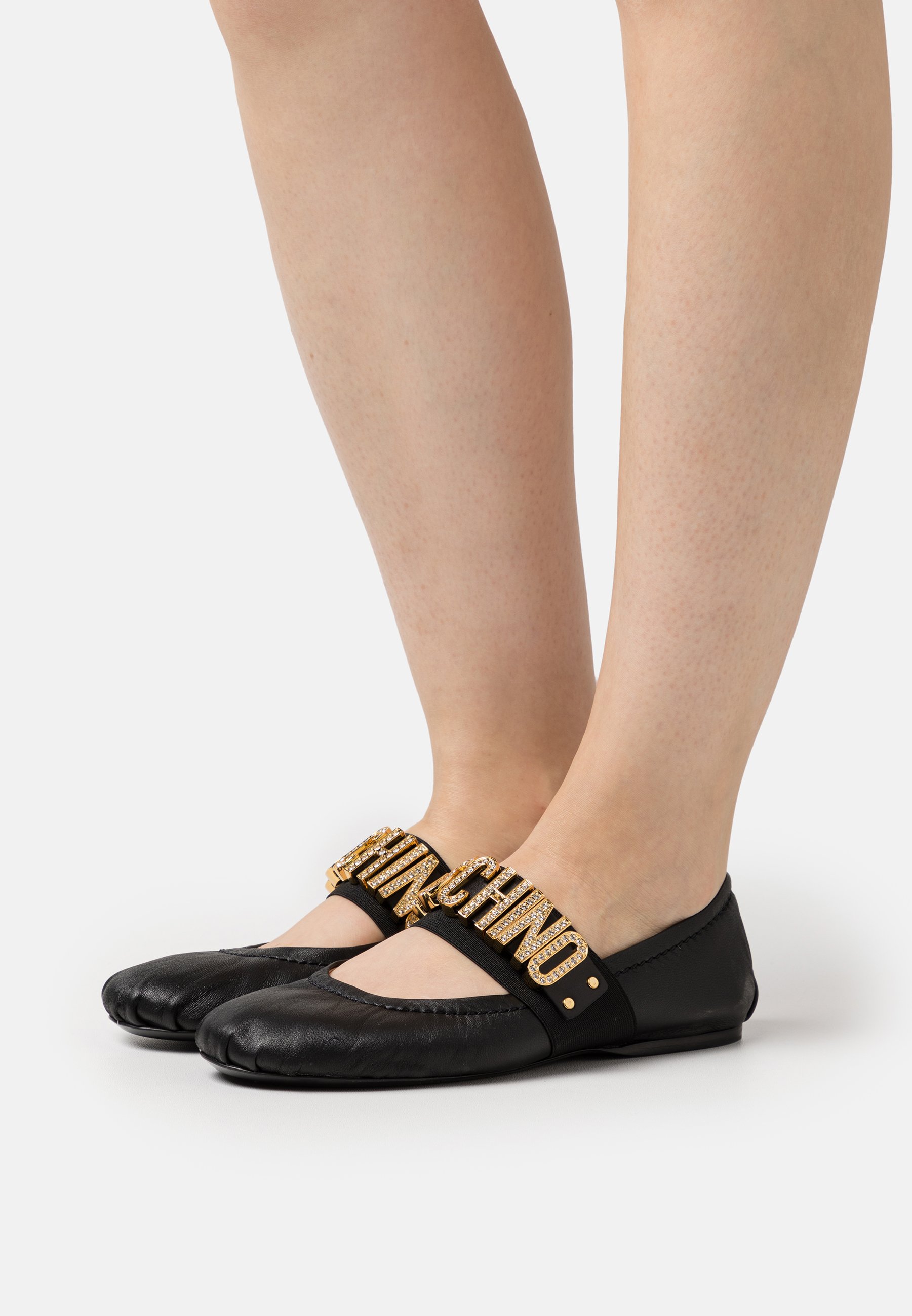Ankle strap ballet pumps