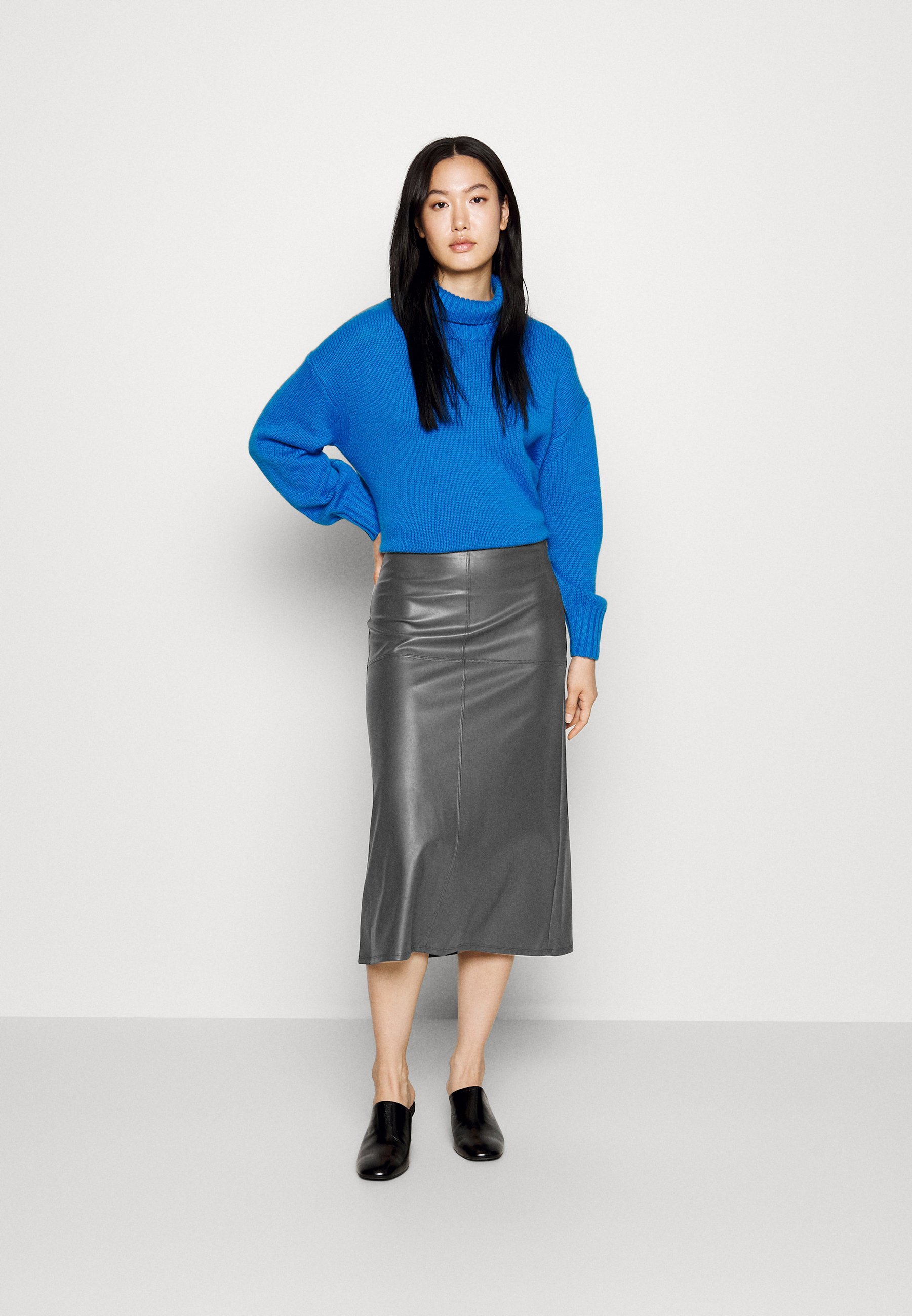 RENATA - A-line skirt