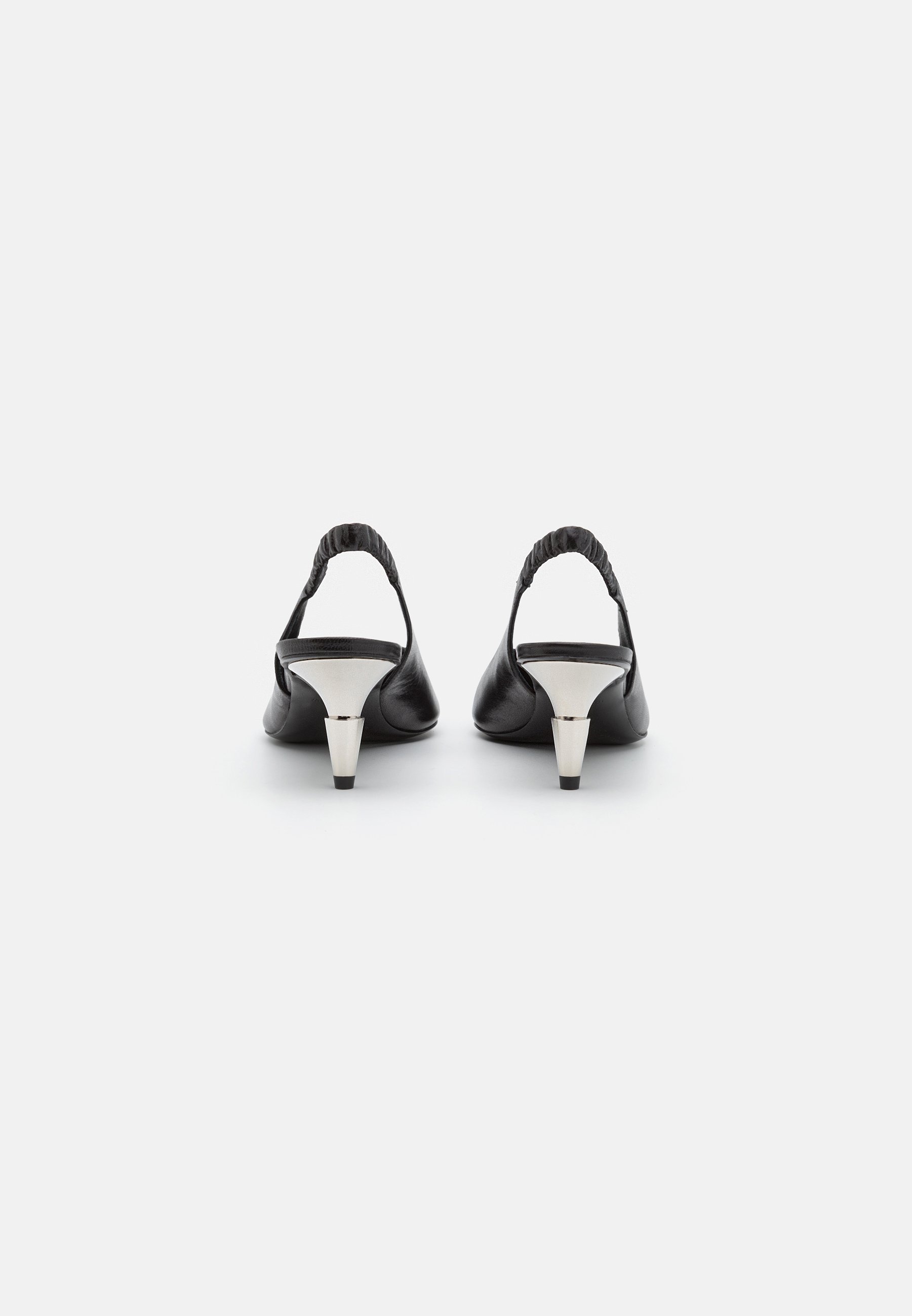 SPIKE SLINGBACKS- Classic heels