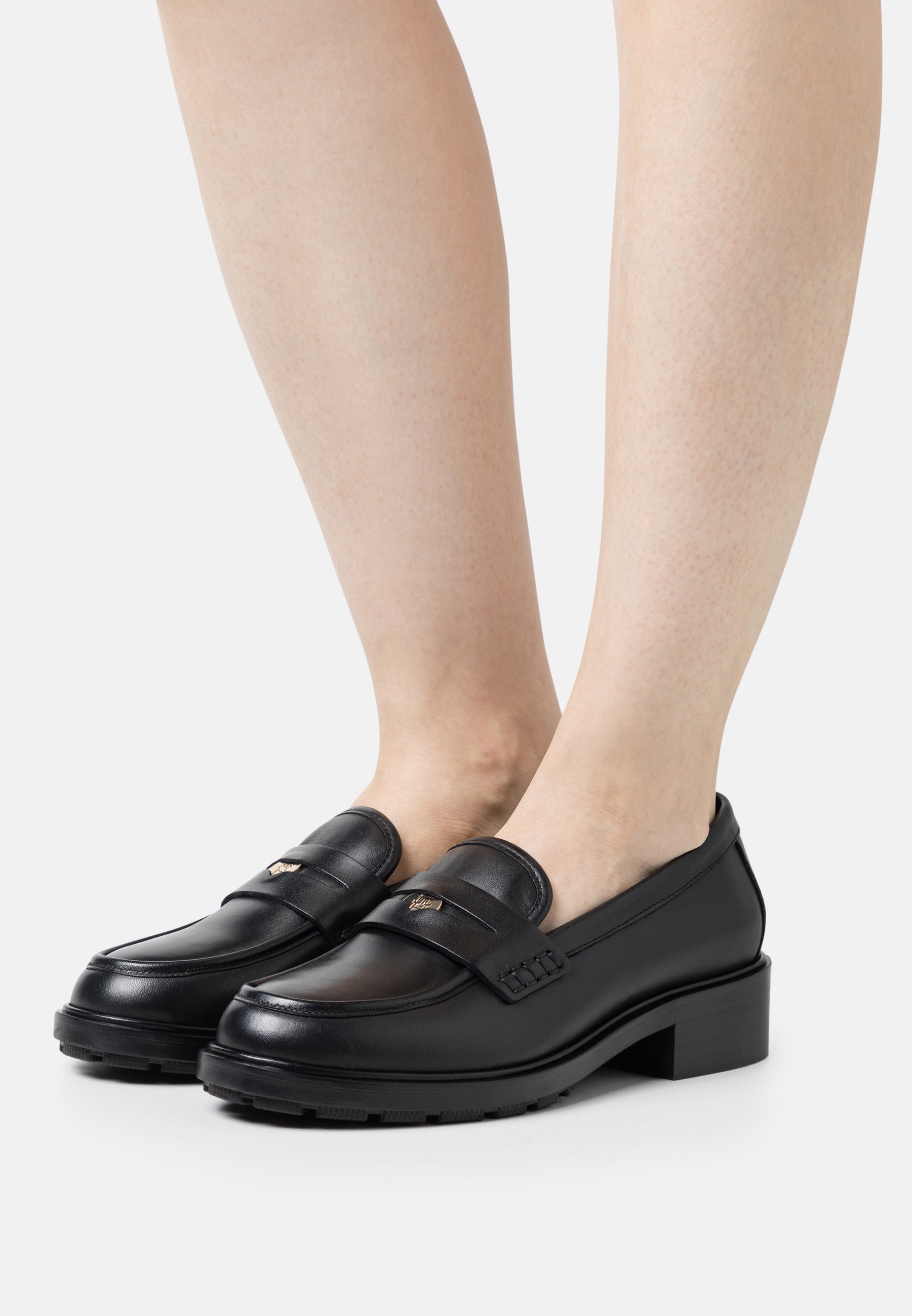 ICONIC LOAFER - Slip-ons
