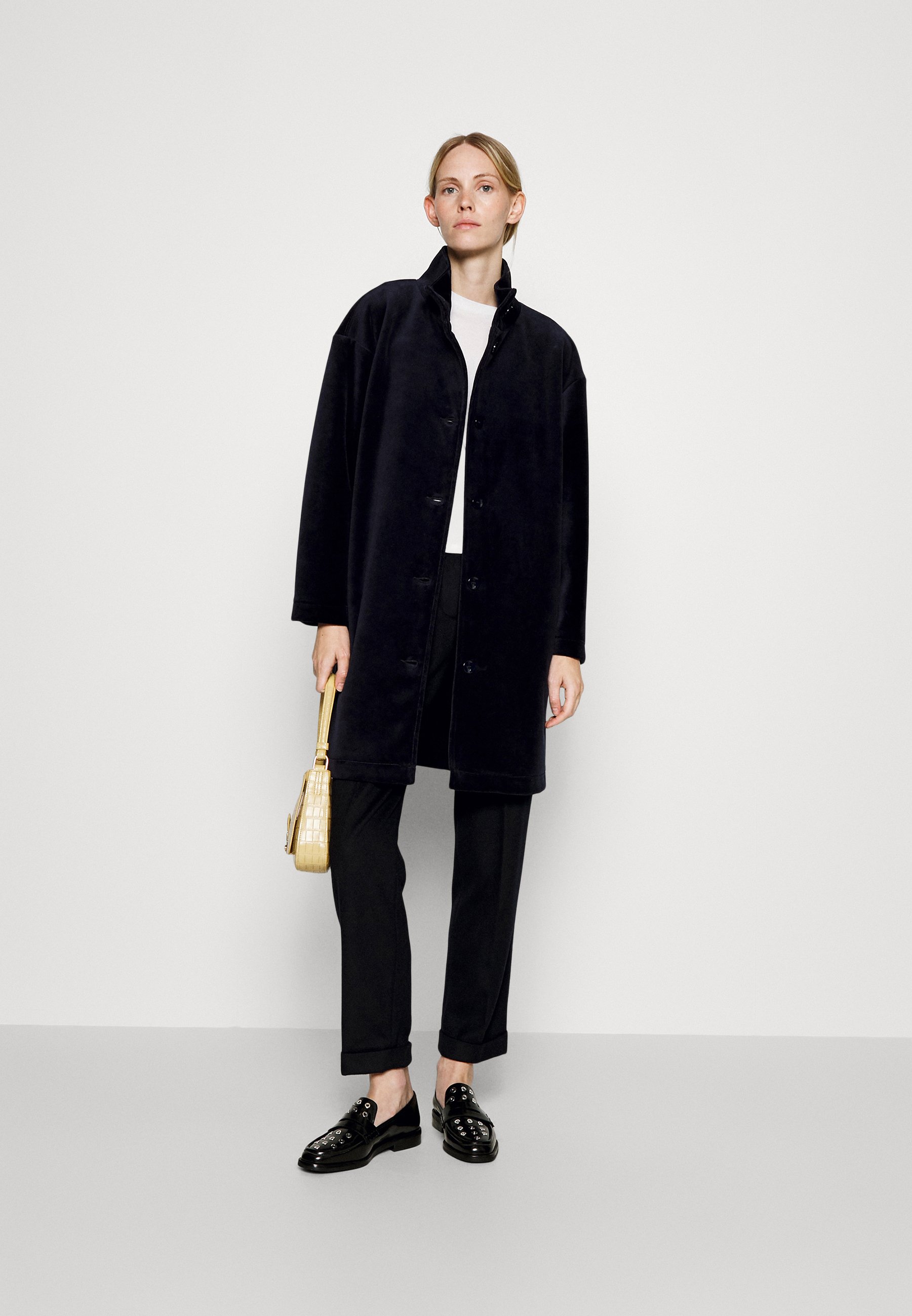 GIOIRE - Short coat