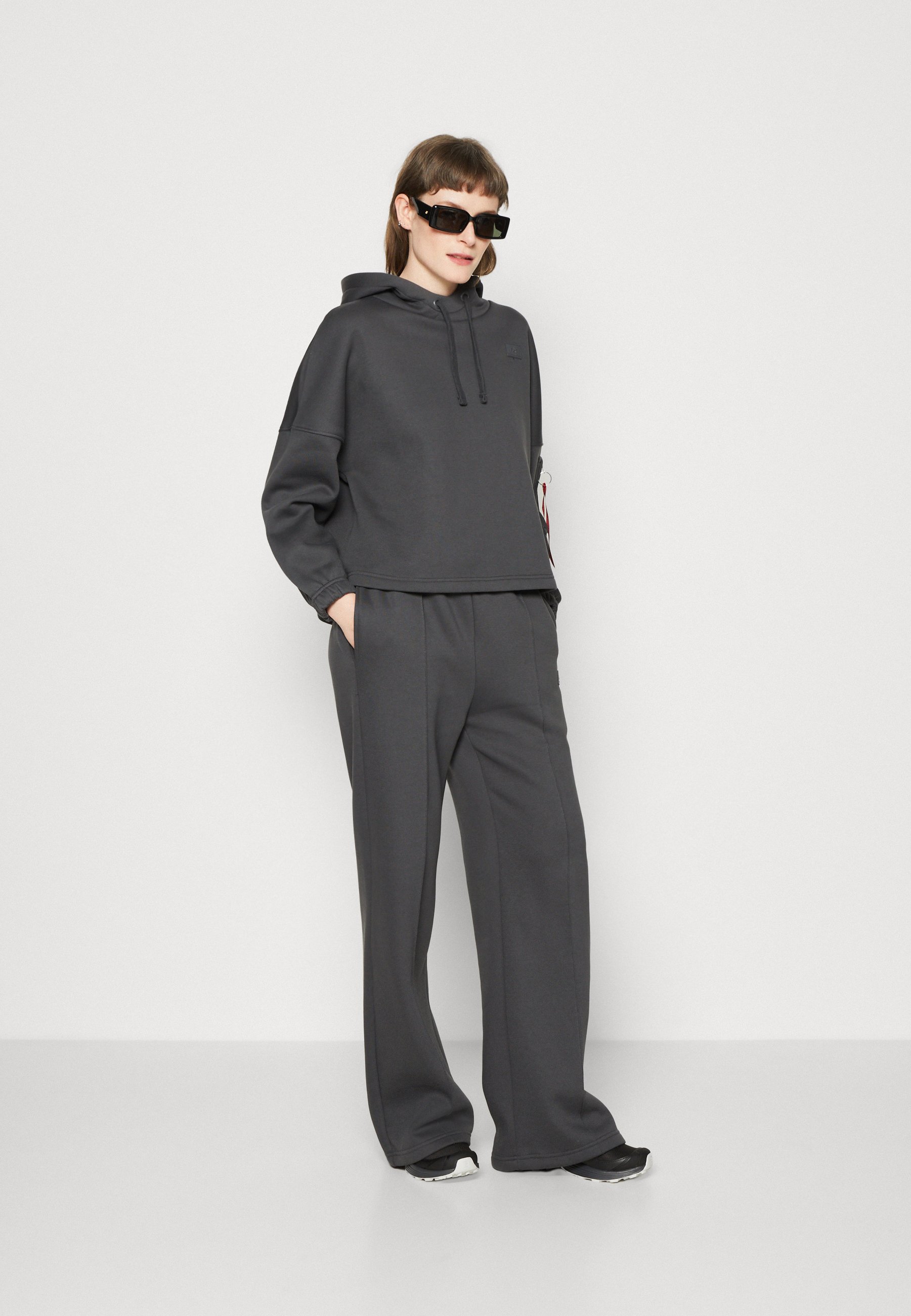X-FIT LABEL WIDE JOGGER - Tracksuit bottoms