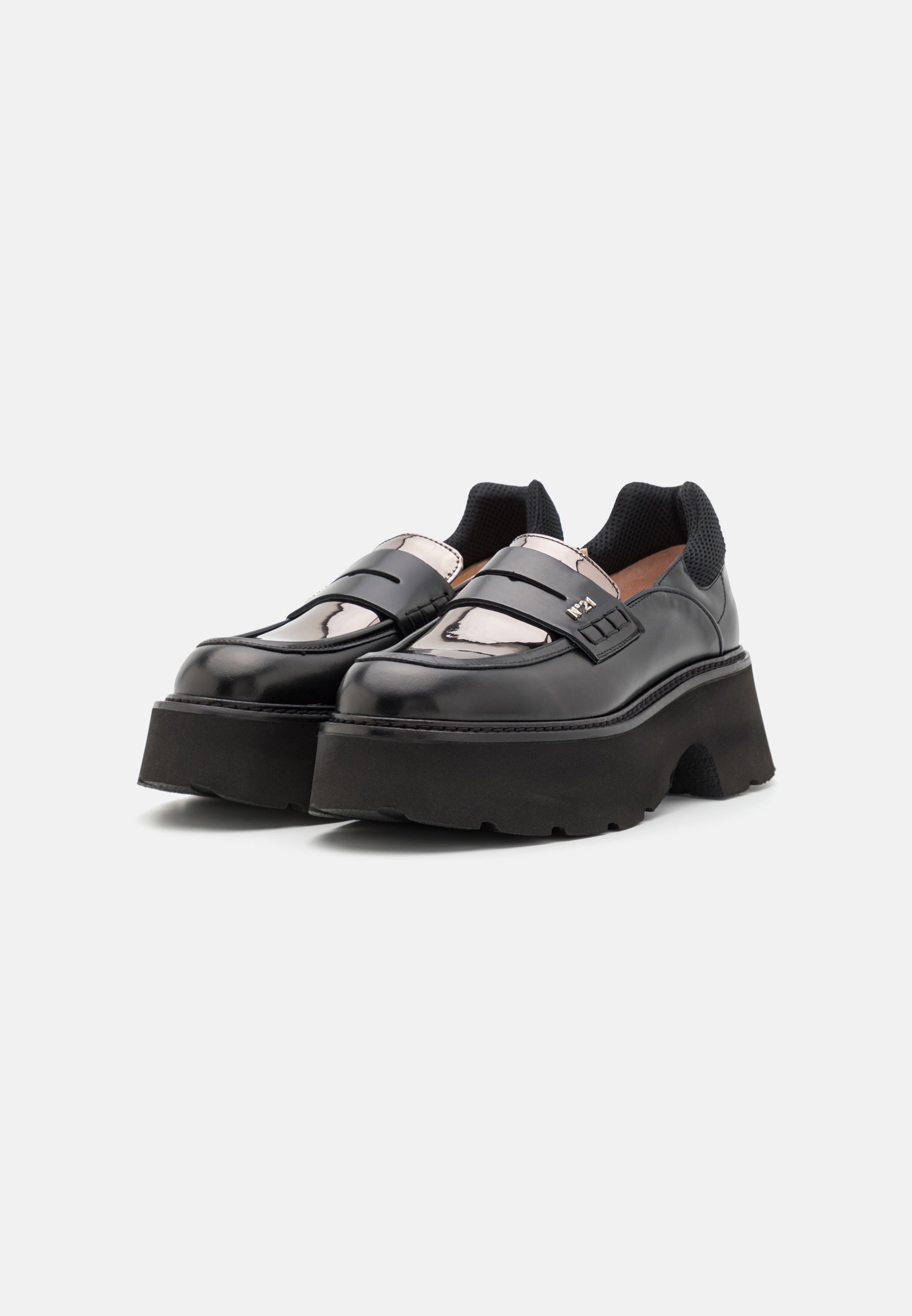 LOAFER - Slip-ons