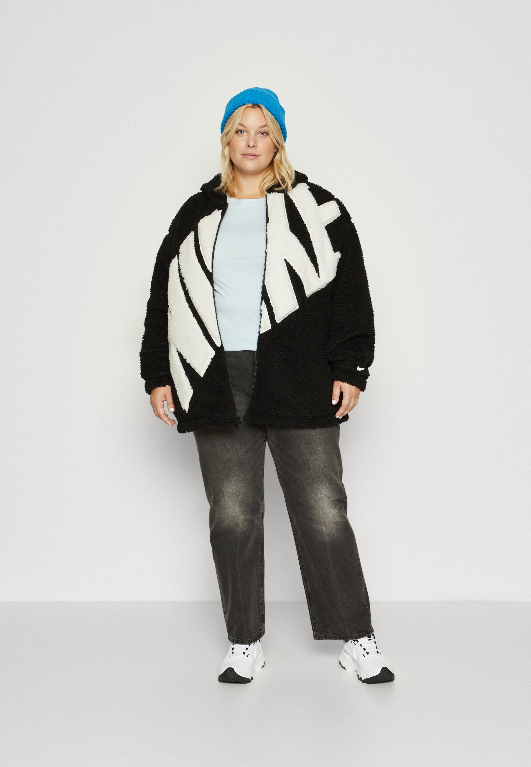 LOGO - Winter coat